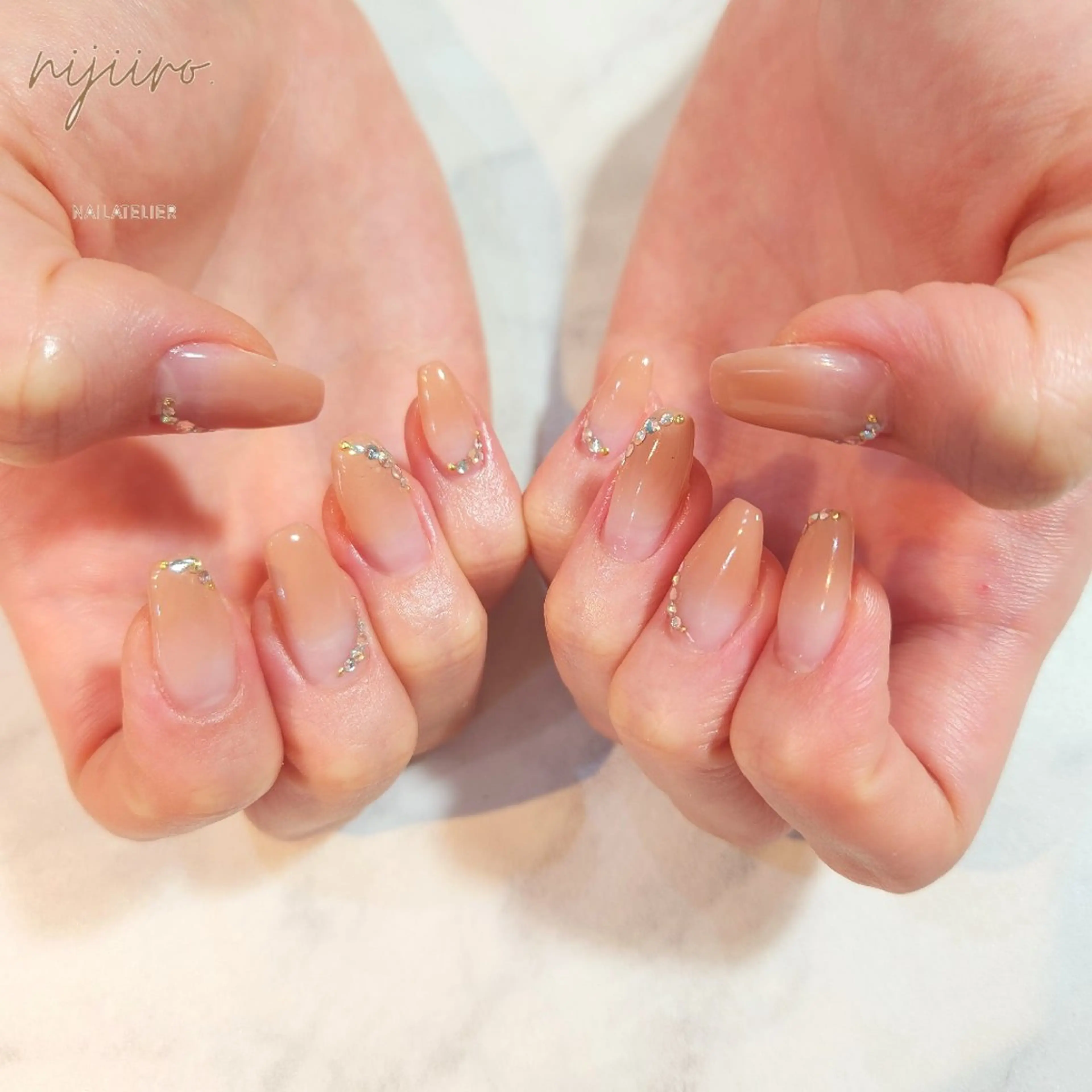 ネイル ハンドネイル nijiiro🌈 サトウのネイルデザイン