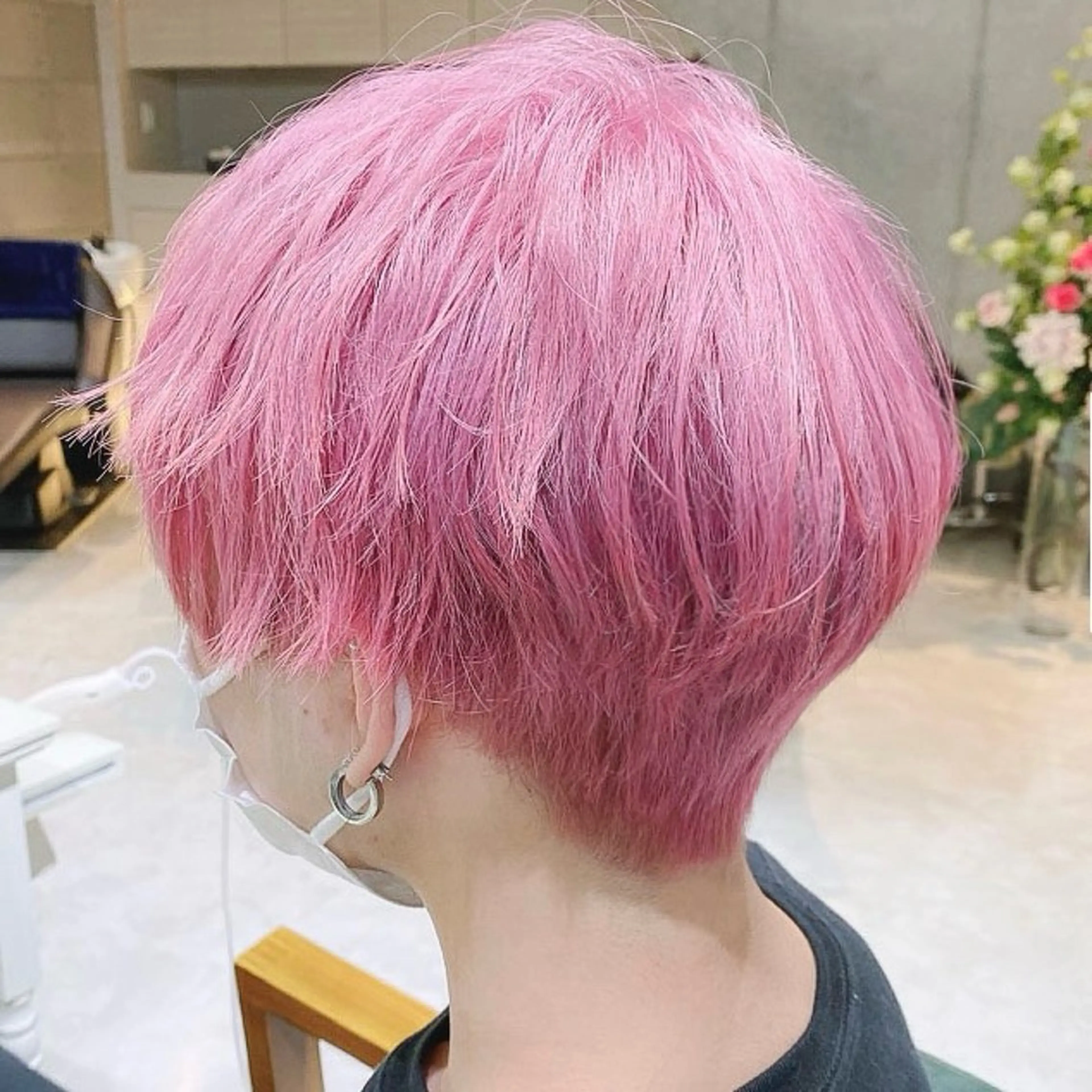 ショート カラー ブリーチ デザインカラー ハイトーンカラー ピンクカラー ヘアカラー トリートメント DAYS Men’sのヘアスタイル