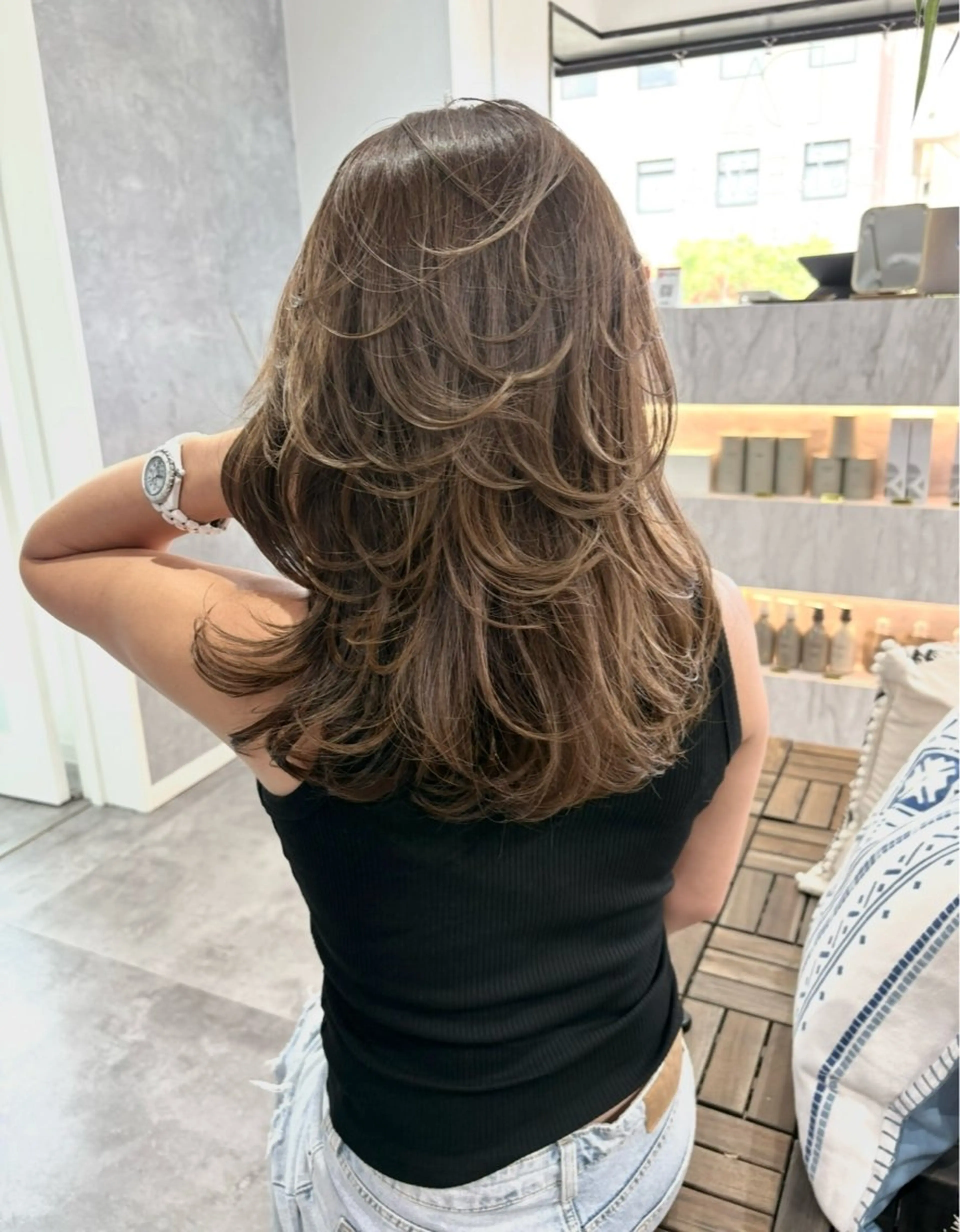 セミロング レイヤーカット カット ヘアカラー トリートメント 大人上品特化 レイヤー🇺🇸山村のヘアスタイル