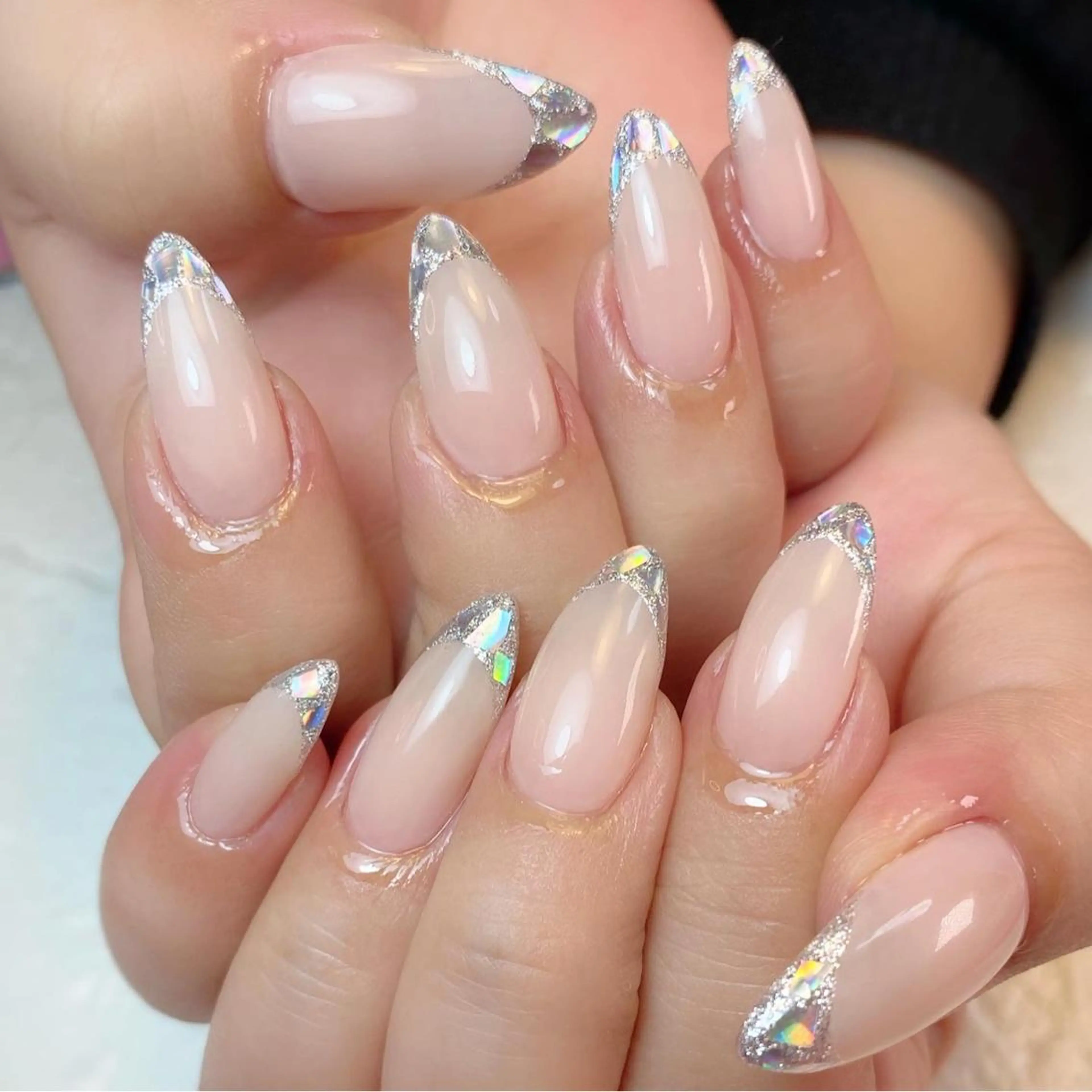 ネイル フレンチネイル ガラスフレンチ ハンドネイル ameria meguのネイルデザイン