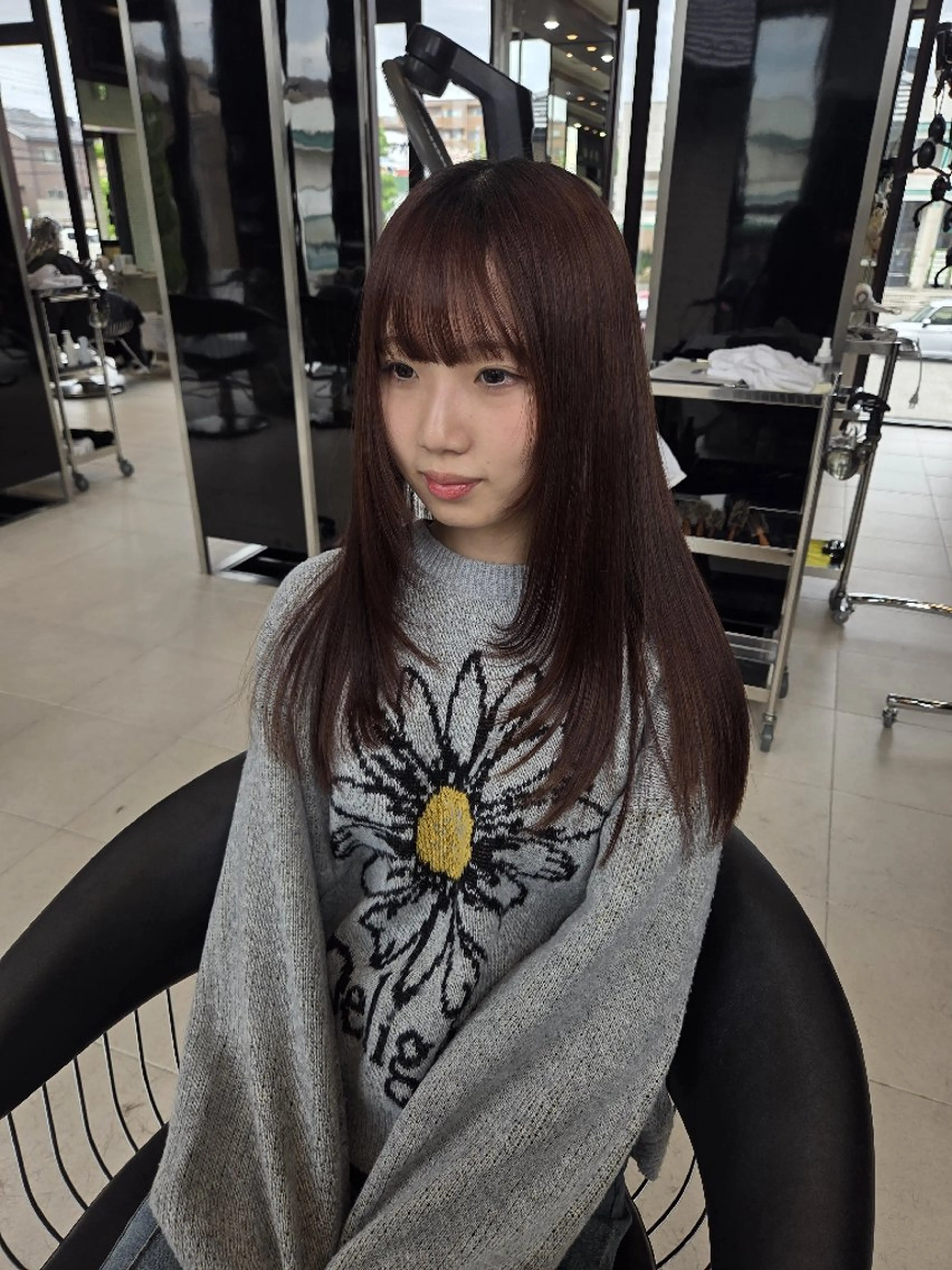 ロング レイヤーカット ロング 宮西 龍心のヘアスタイル