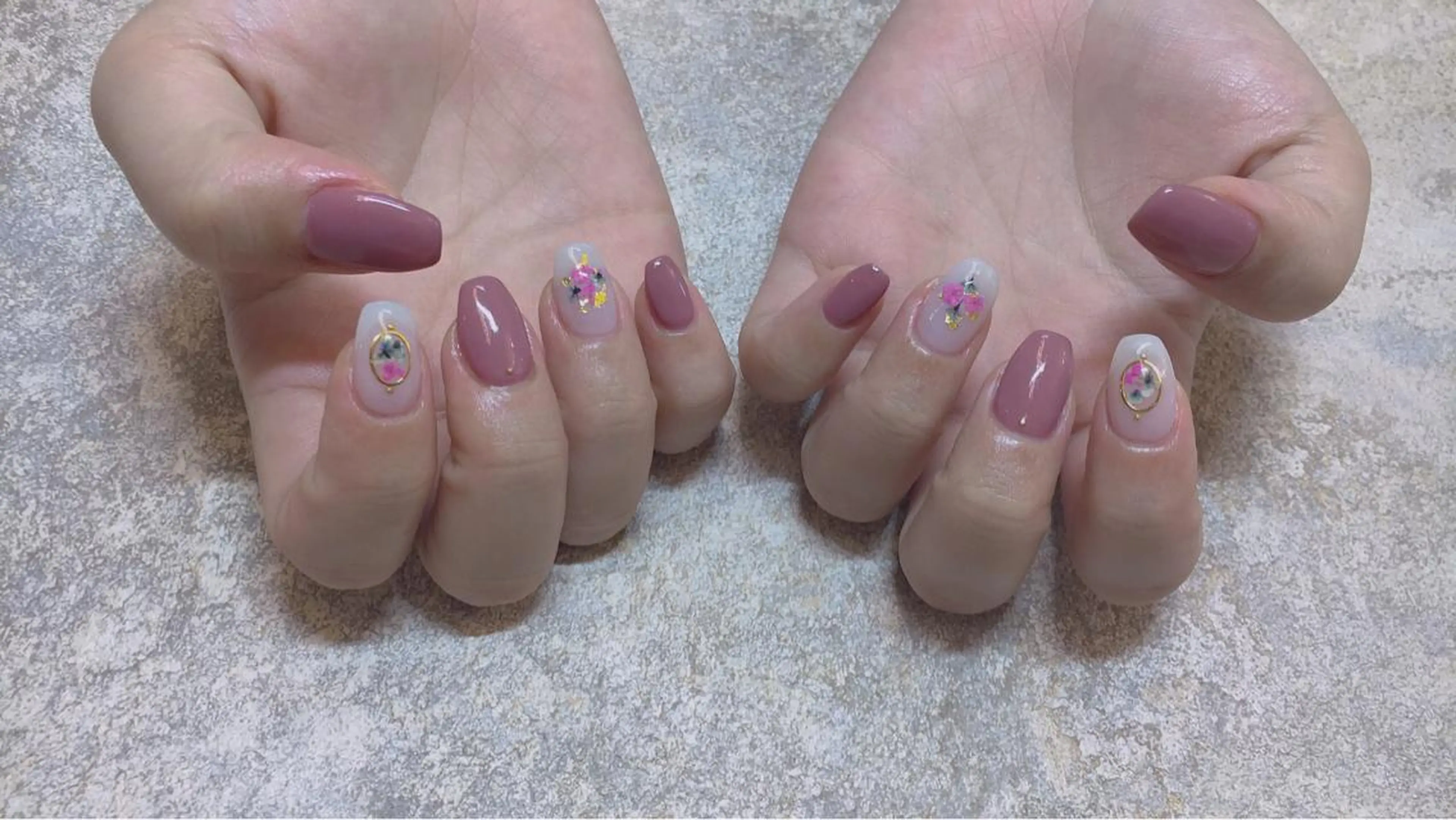 ネイル ハンドネイル LOVE NAIL 💕Sonoのネイルデザイン