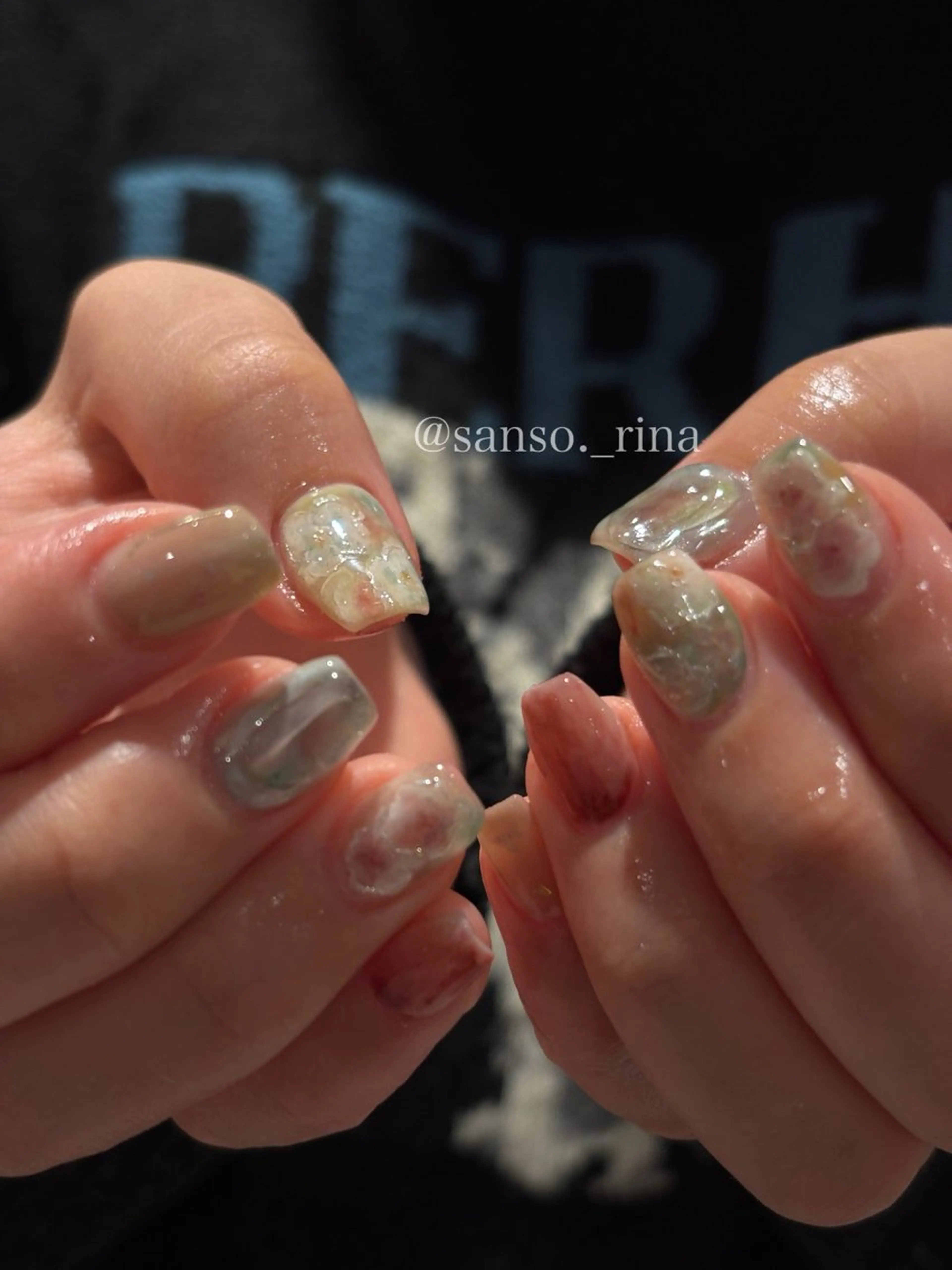 ネイル nuu  栄所属・早川 里奈のネイルデザイン