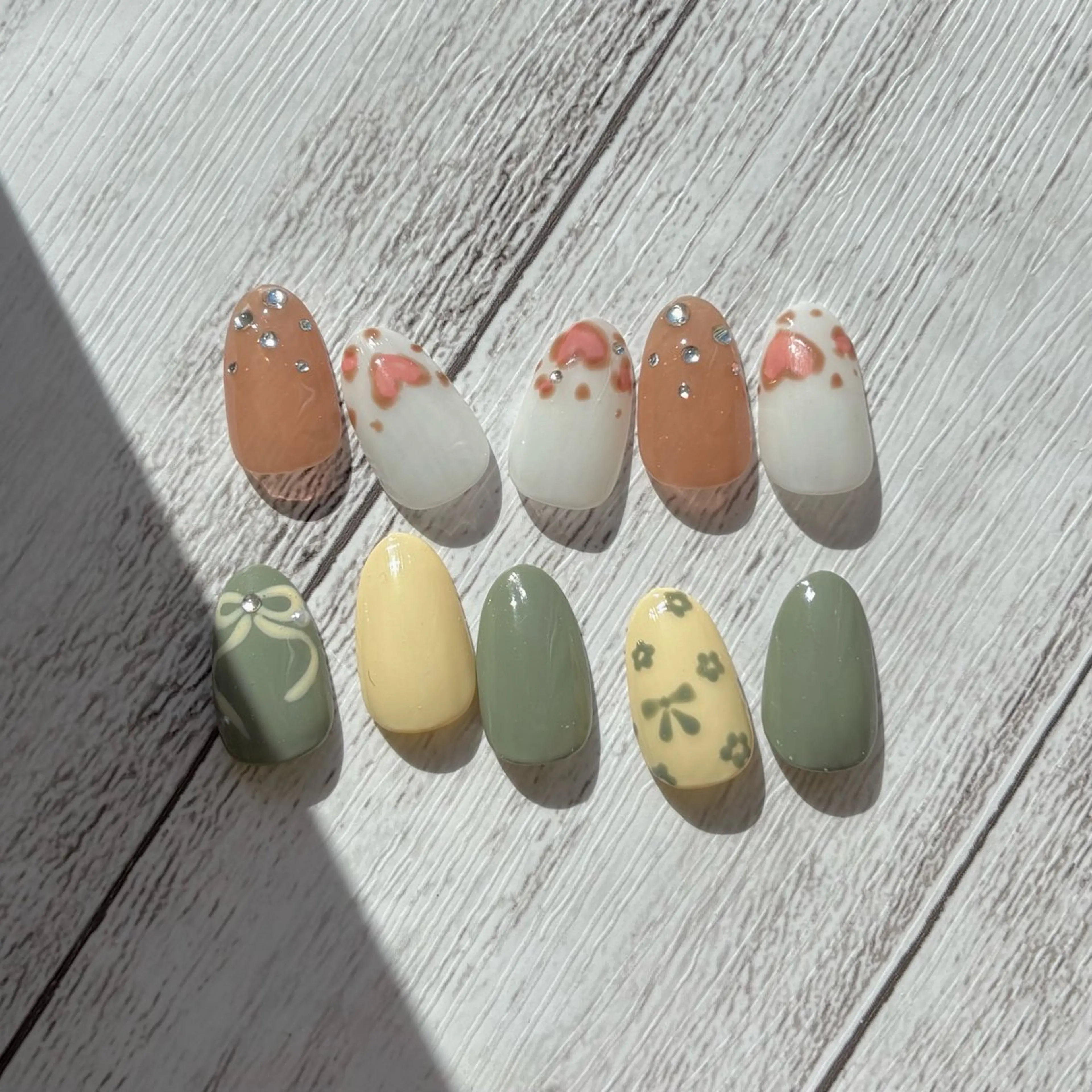 ネイル ハンドネイル Nailsalon BLOOM🌷 山崎のネイルデザイン