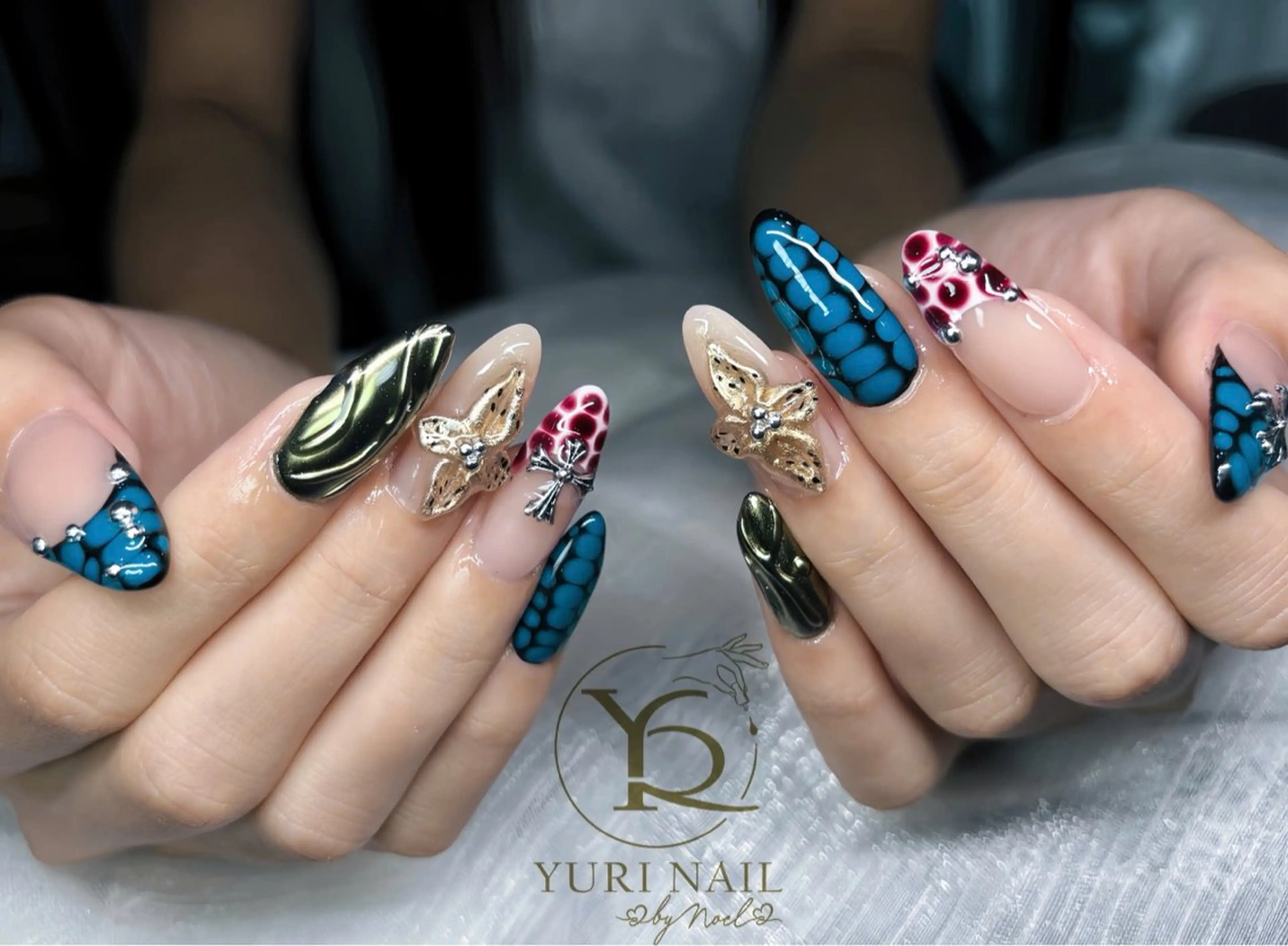 ネイル チークネイル フットネイル フレンチネイル グラデーション キラキラネイル ハンドネイル フットネイル ハンドケア YURI Nail Funabashiのネイルデザイン
