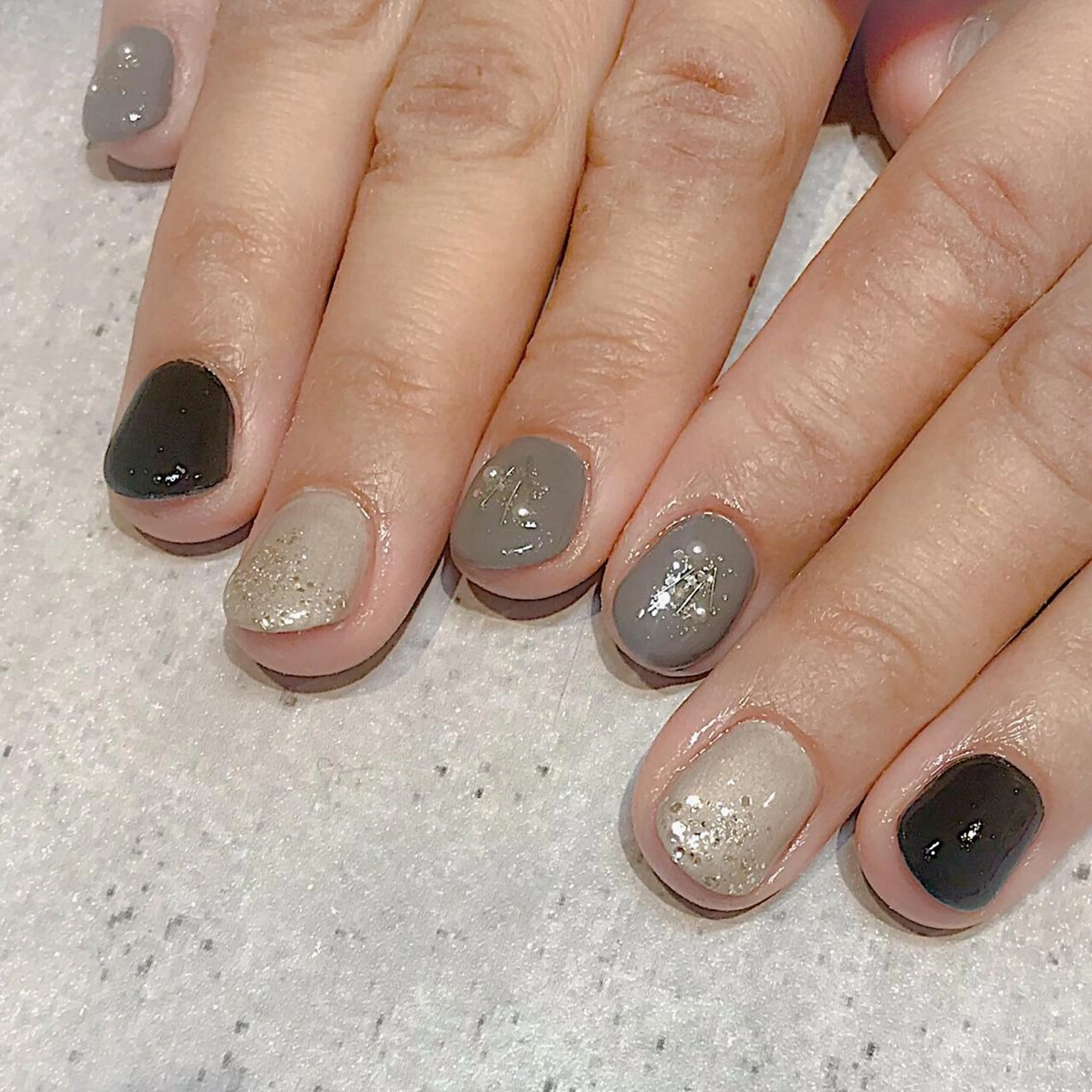 ネイル 4/2ご予約 ◎ 本田 知美ꯁꯧのネイルデザイン