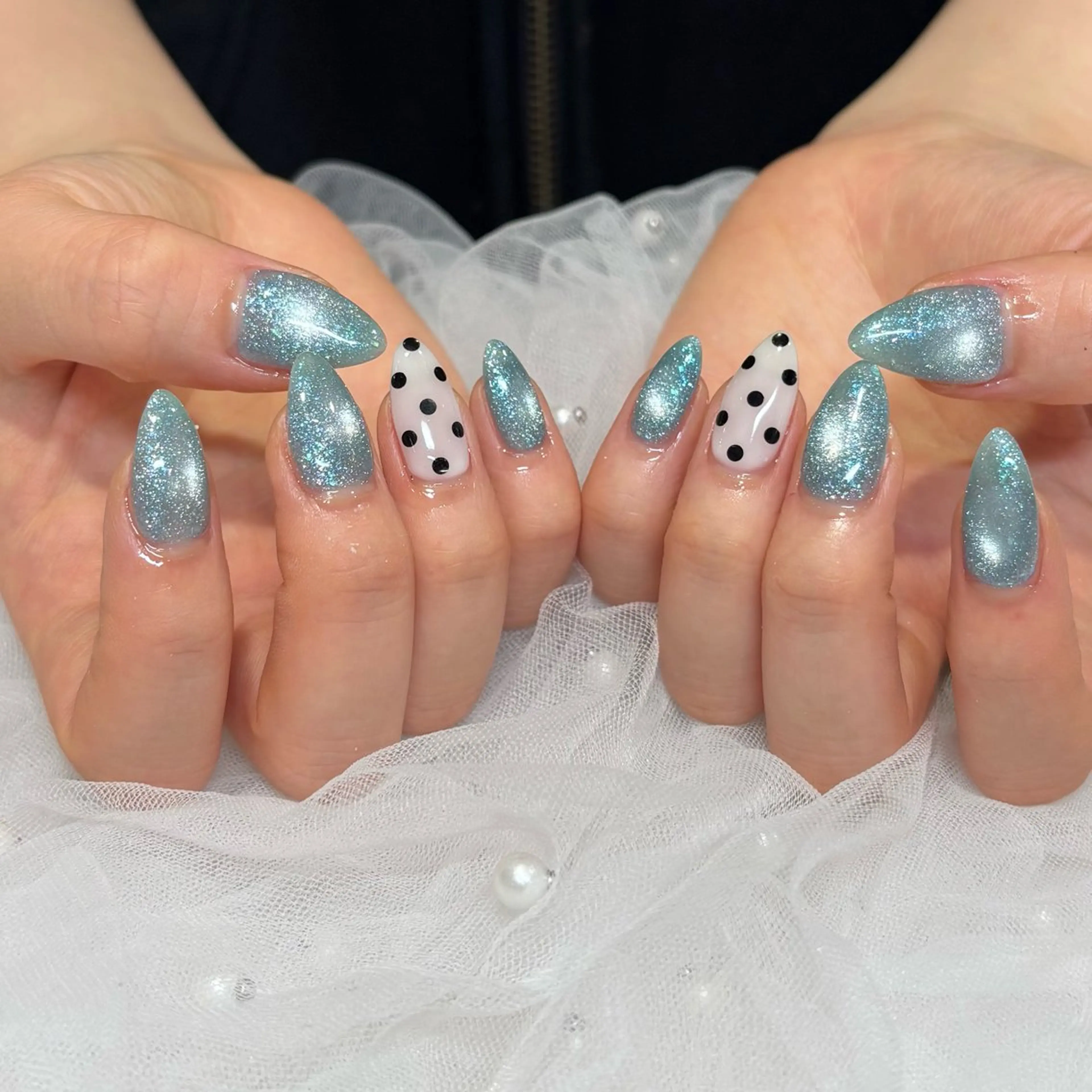 ネイル ブルー ドット ハンドネイル 荒巻 めいのネイルデザイン