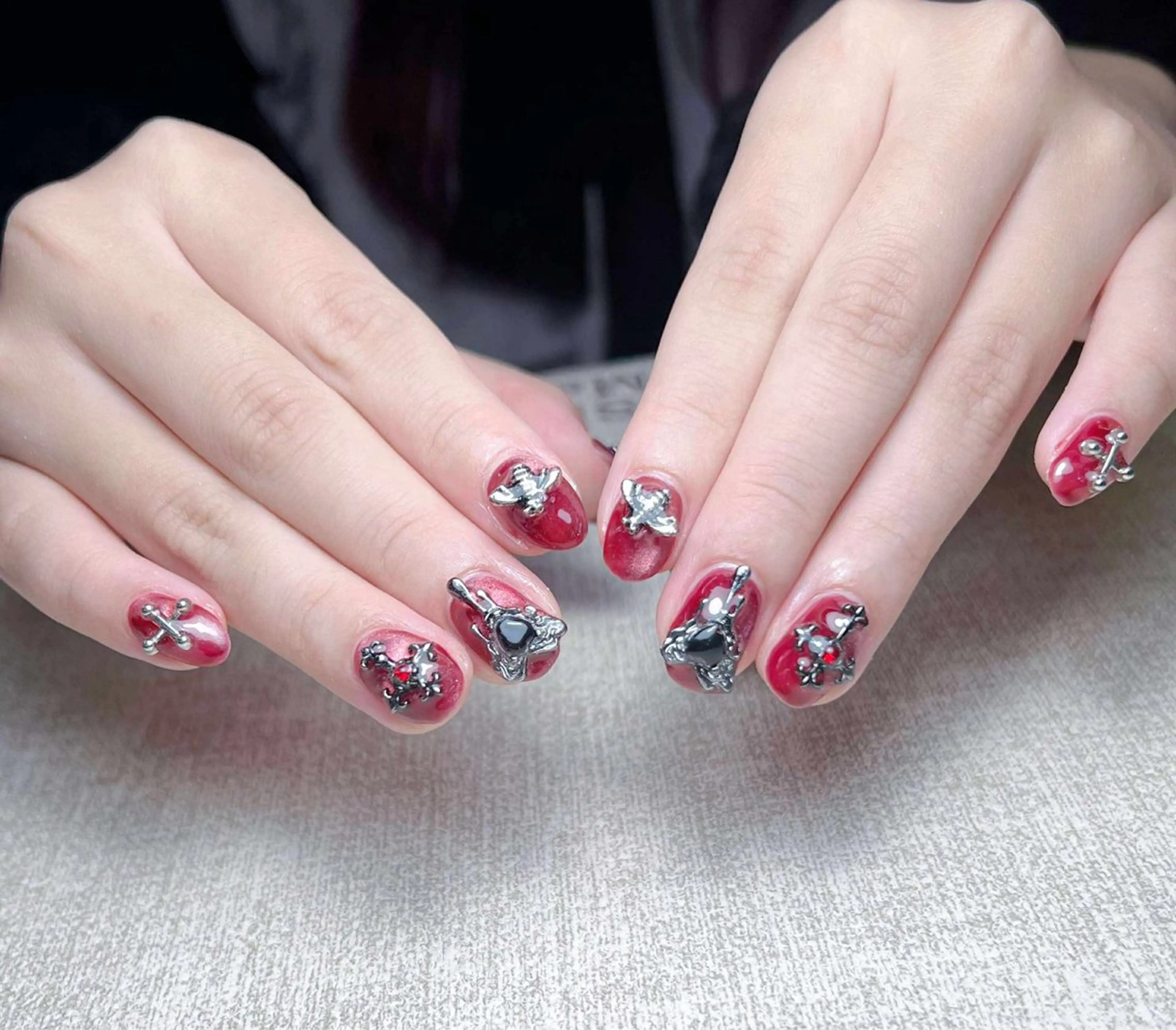 ネイル アートネイル ジェルネイル キラキラネイル ミラーネイル ニュアンスネイル ハンドネイル ハンドケア Nova Nail Nambaのネイルデザイン