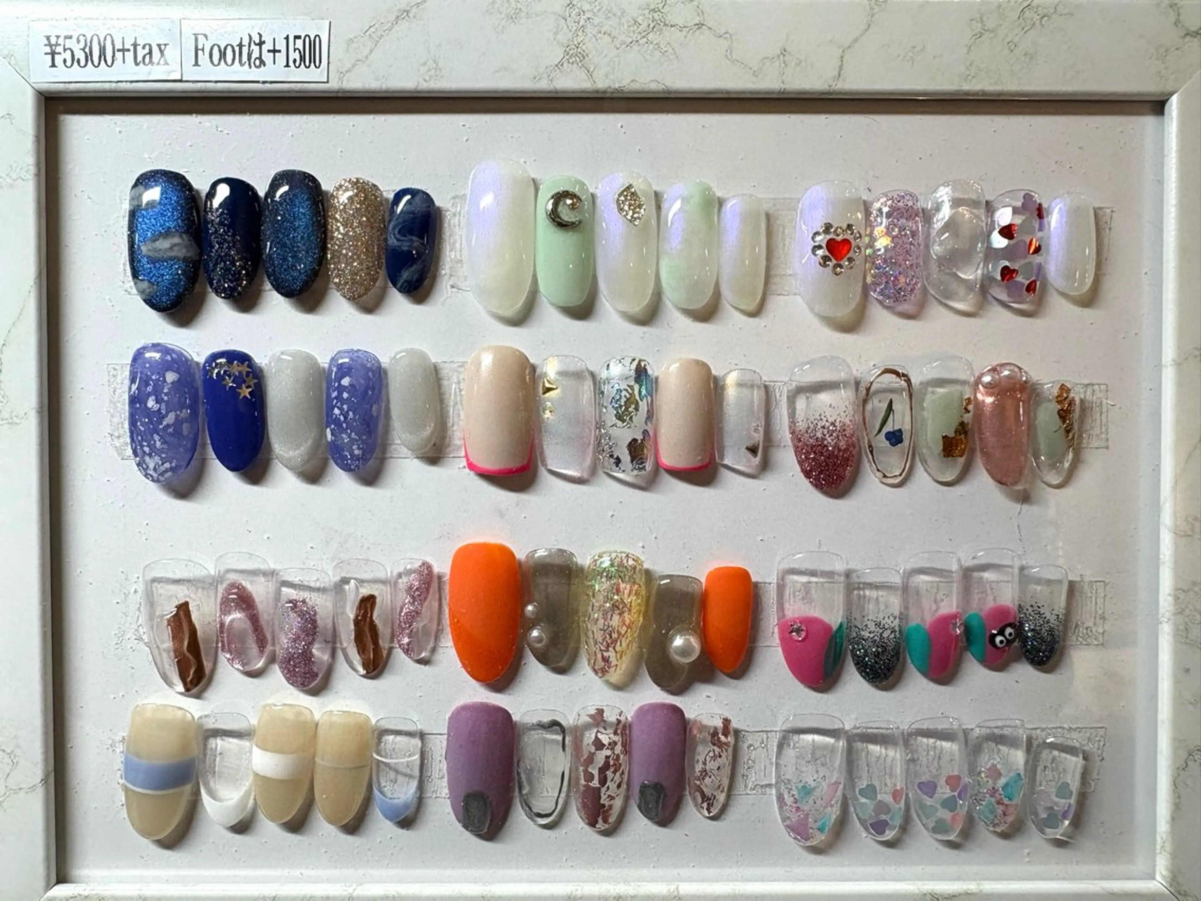 ネイル 浅野 綾のネイルデザイン