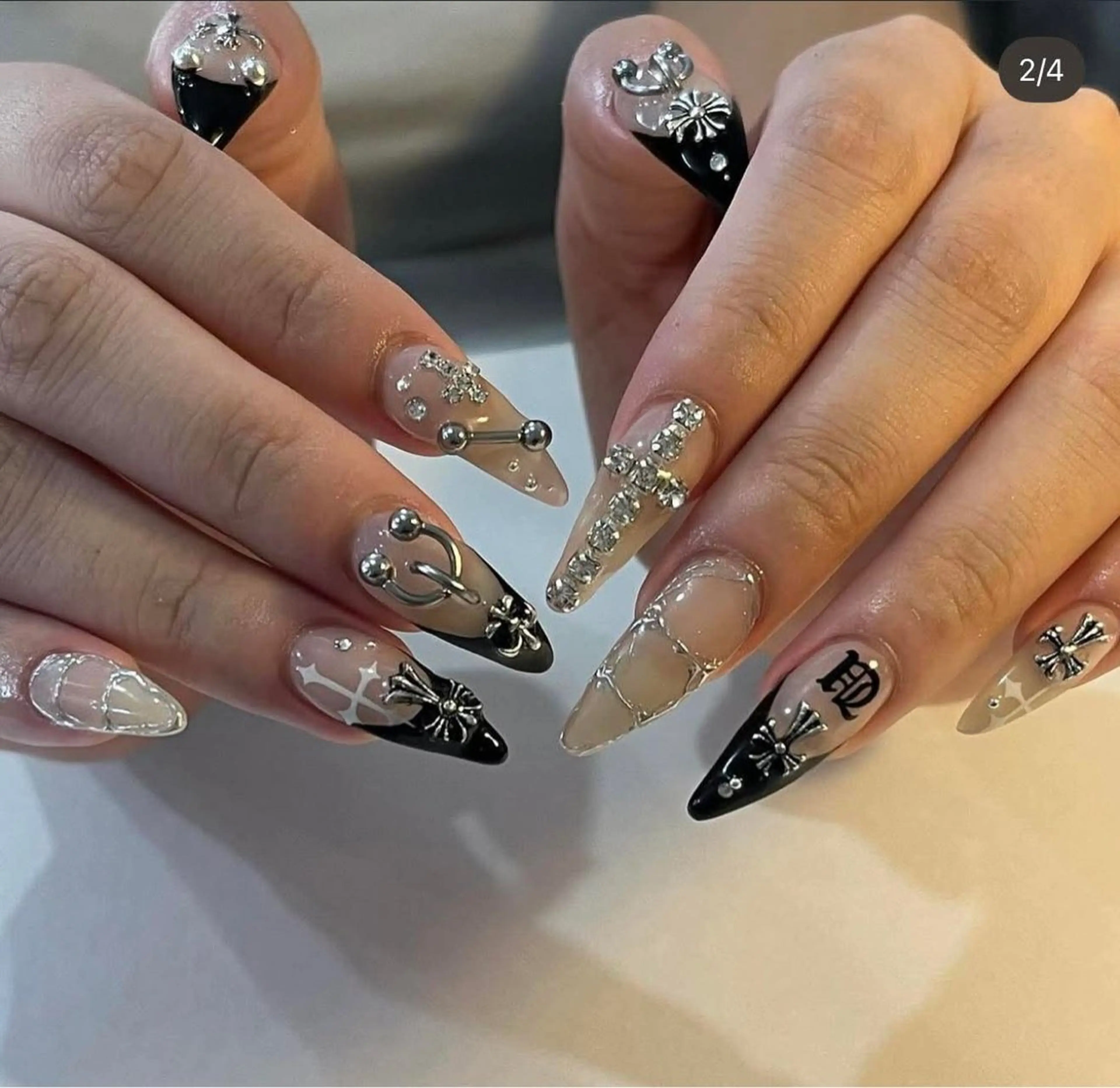 ネイル ハンドネイル HIN NAILのネイルデザイン