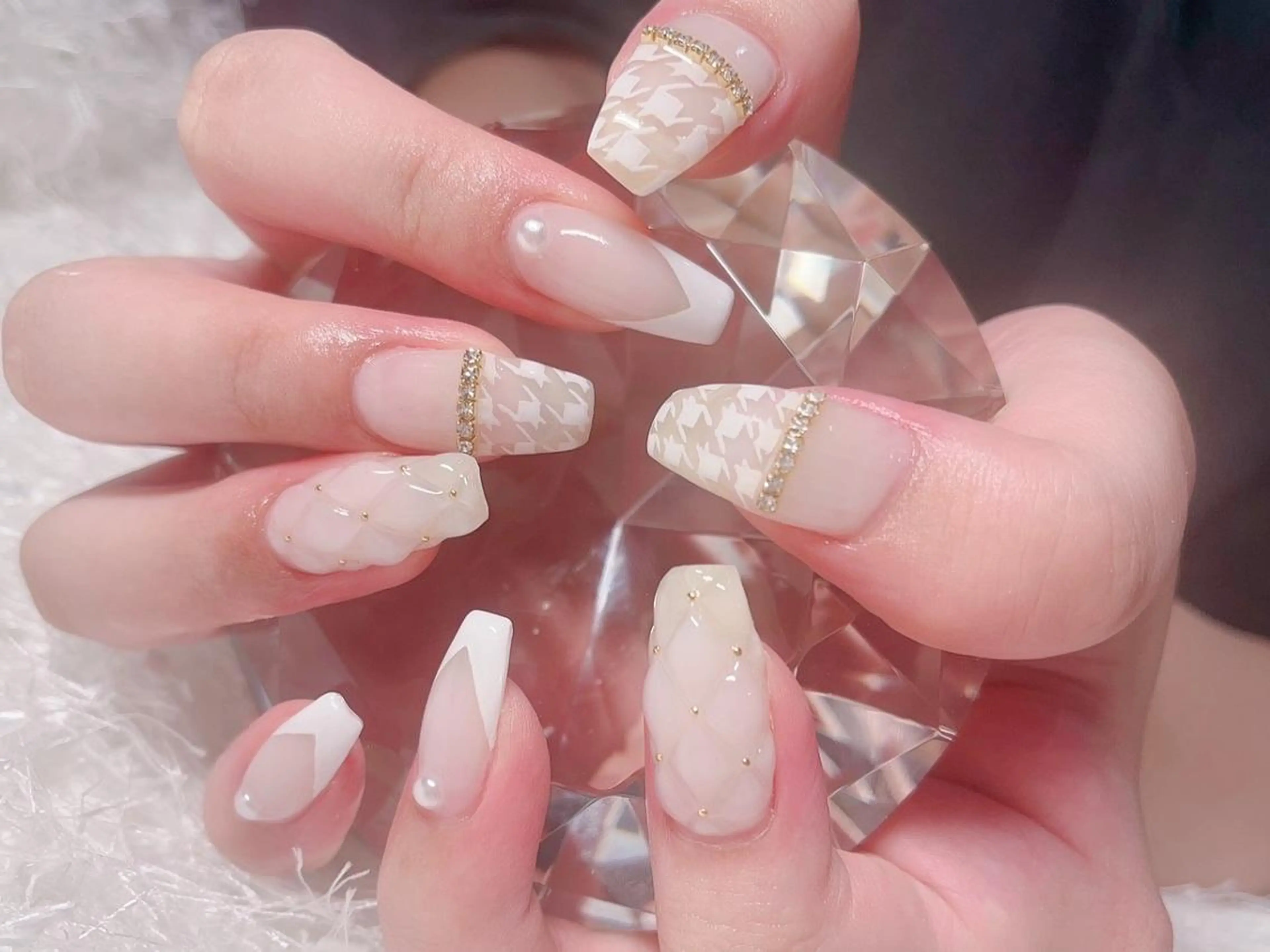 ネイル 長さ出し フレンチネイル ジェルネイル グラデーション 韓国ネイル ハンドネイル Nail&eye Belire 新宿のネイルデザイン