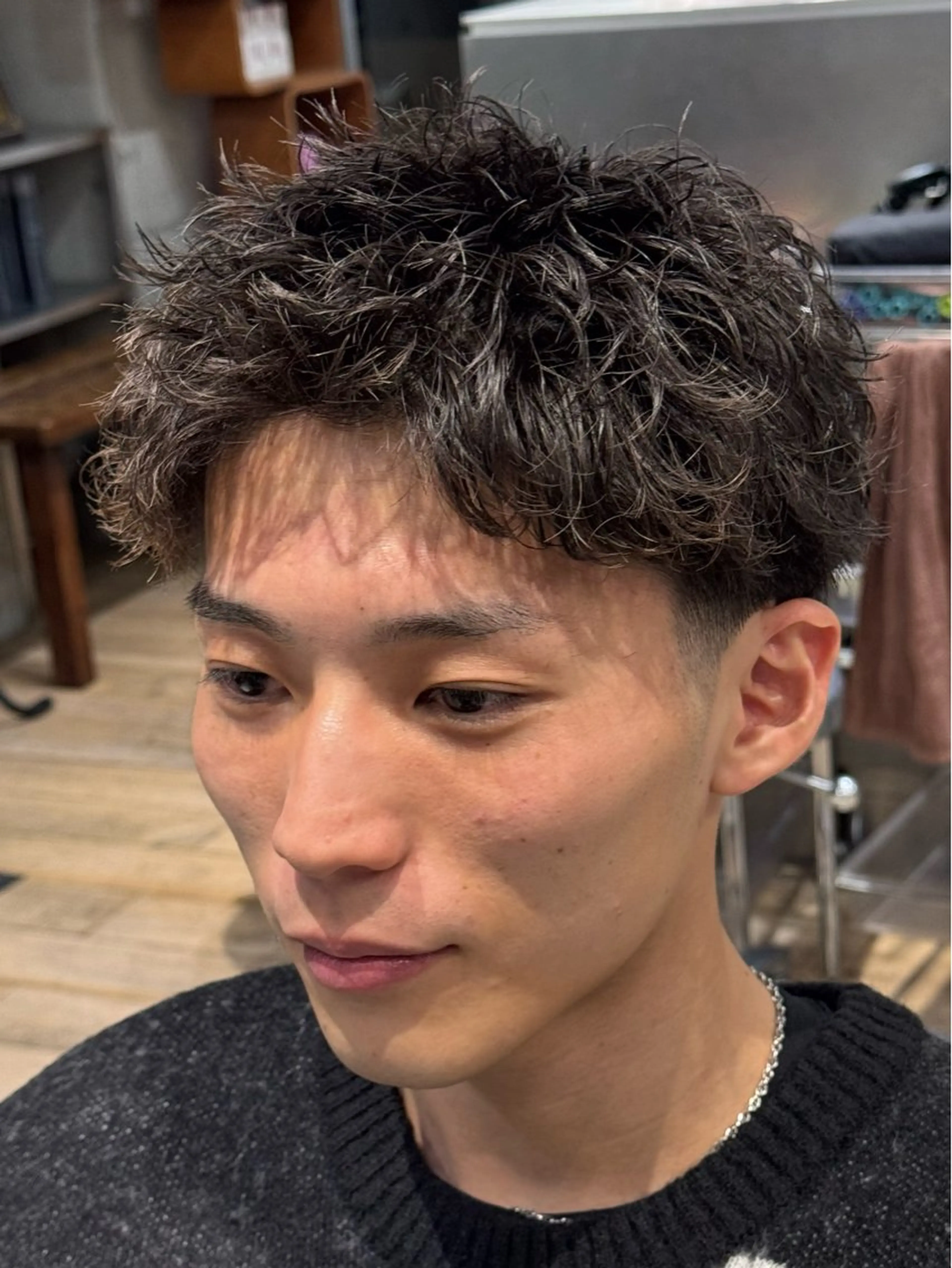 パーマ メンズ メンズパーマ カット パーマ fifth原宿 宮部蓮のヘアスタイル