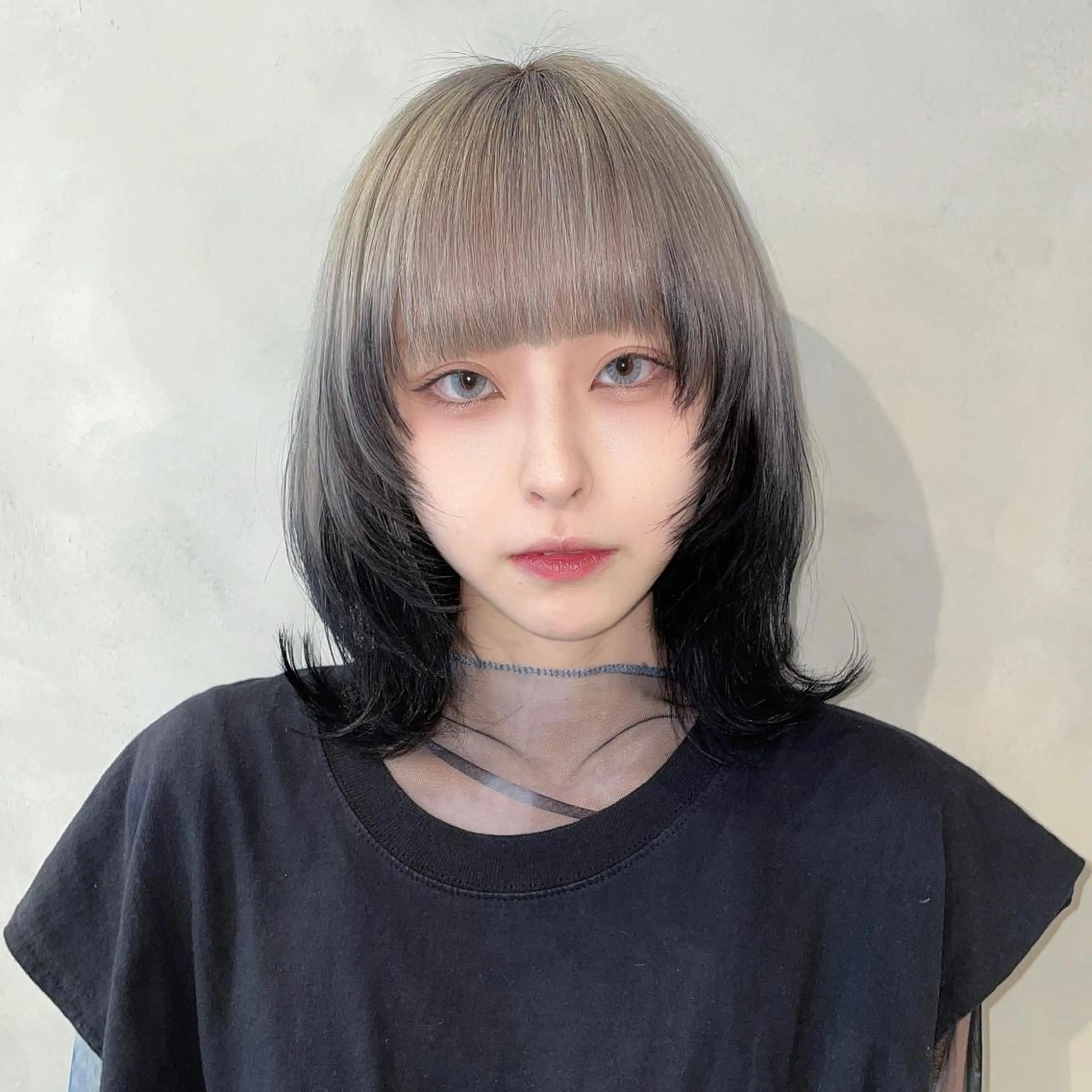 ミディアム カラー カット ヘアカラー トリートメント デザインカラー/パー マ🦖外岡咲希🦖のヘアスタイル