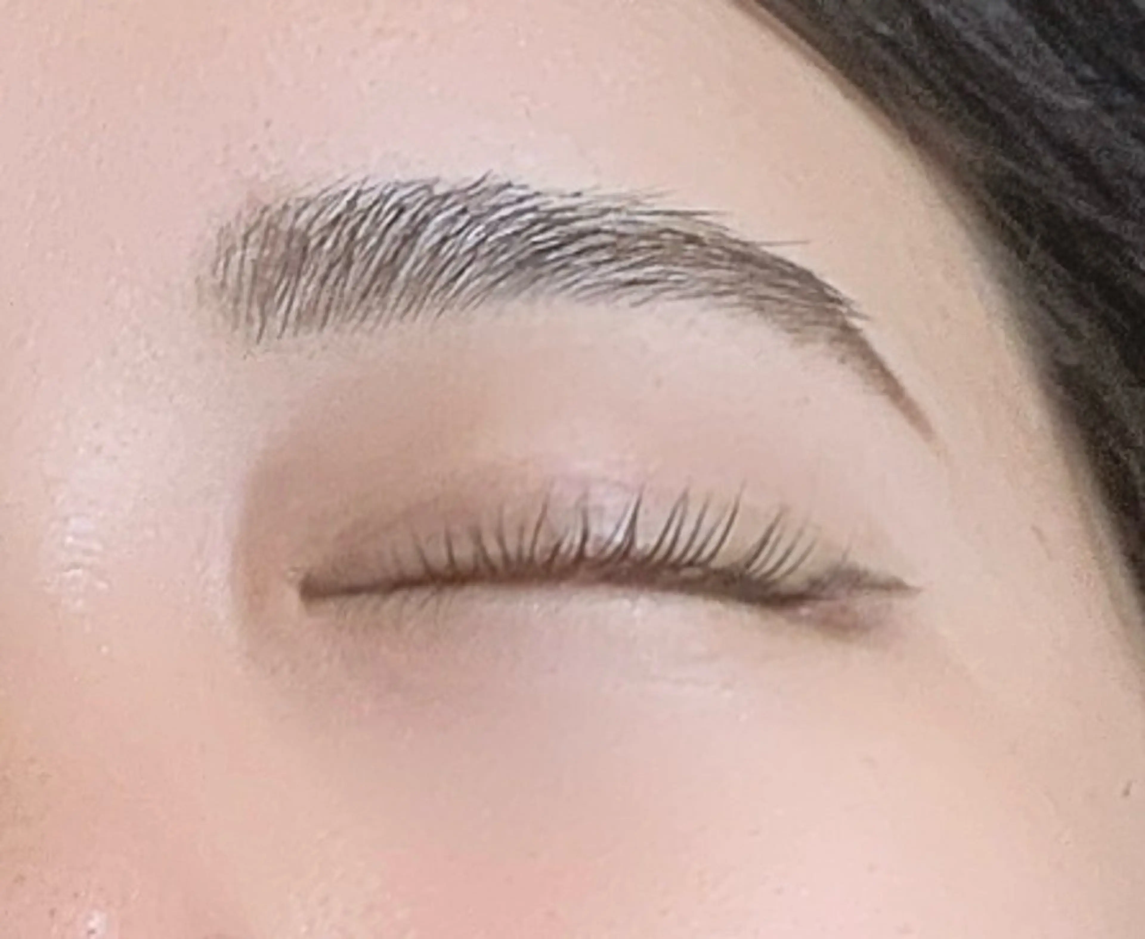 アイブロウ 創健ビューティー 御徒町・上野本店のマツエク・マツパデザイン