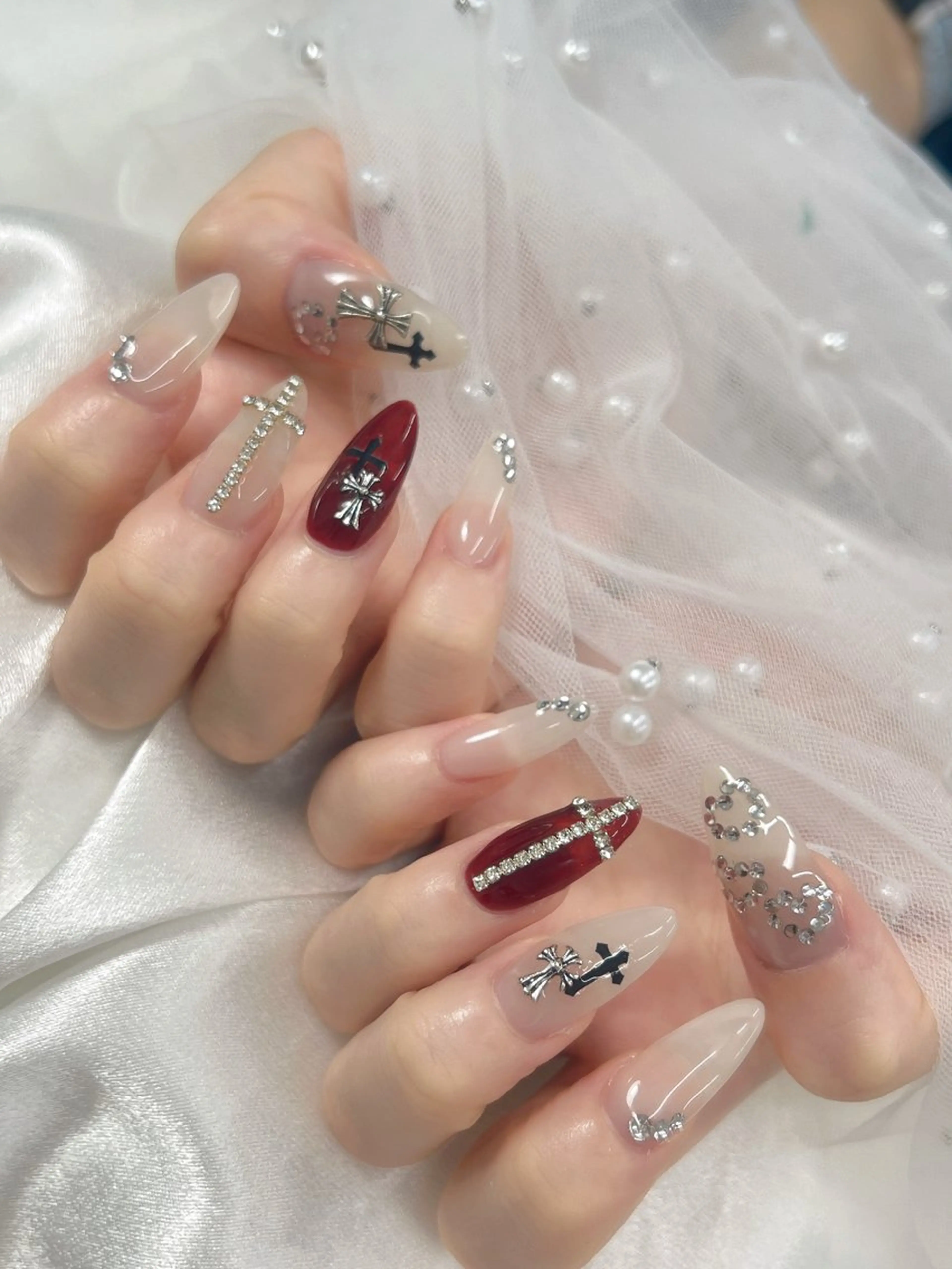 ネイル ワンカラーネイル bijou nails　蓮のネイルデザイン