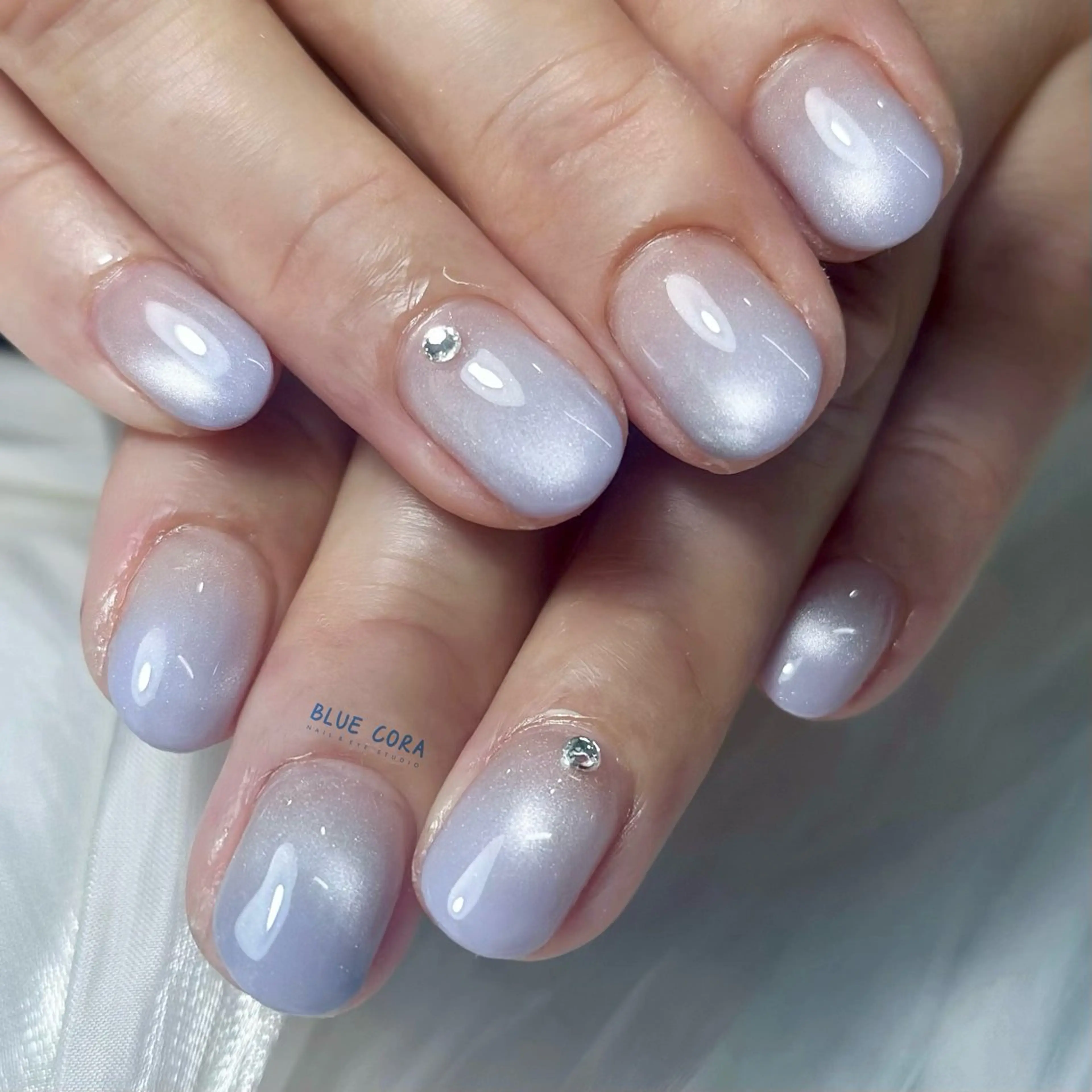 ネイル グラデーション BLUE CORAのネイルデザイン