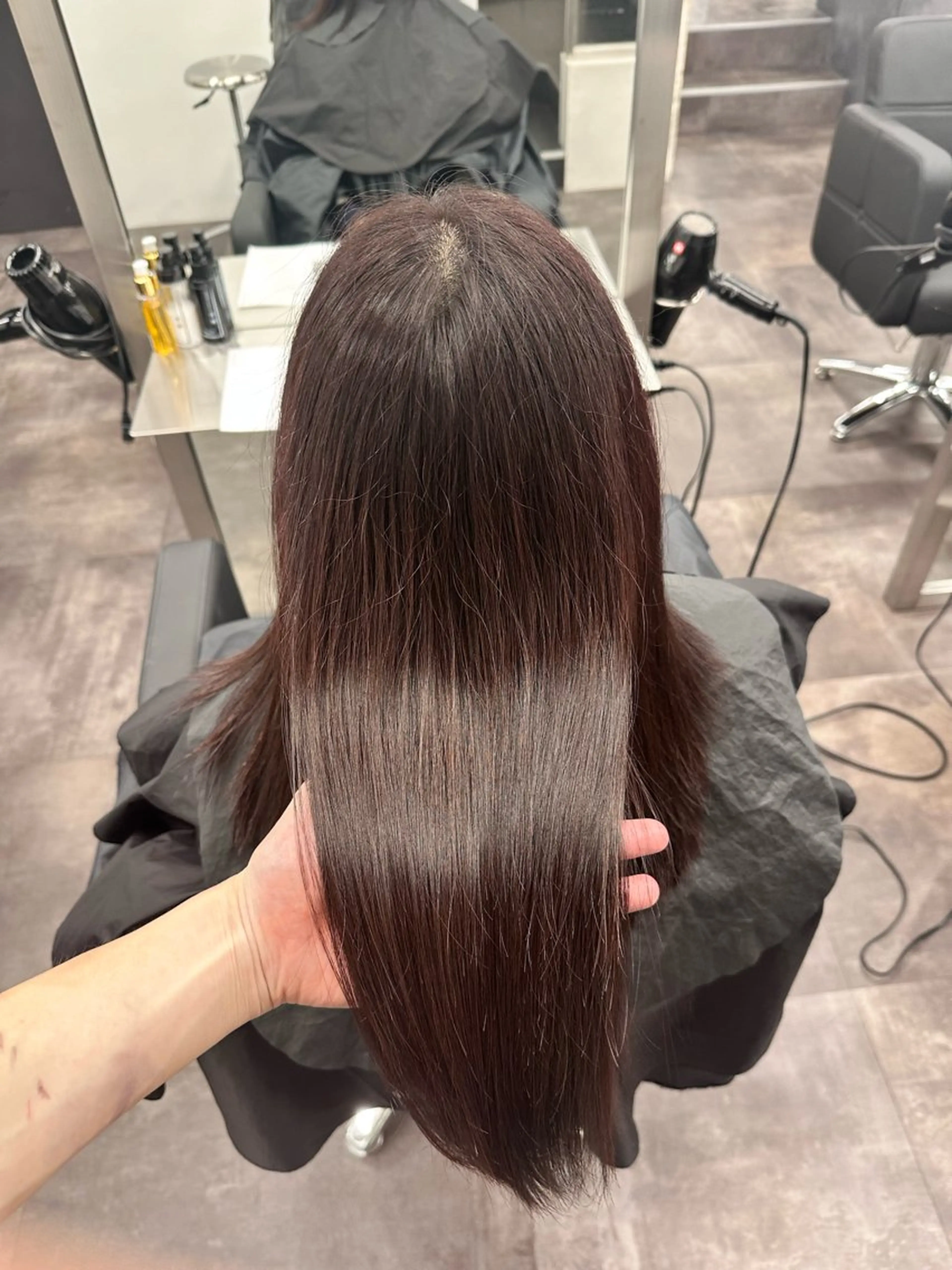 ロング カラー ゲンキ /ウルフカットのヘアスタイル