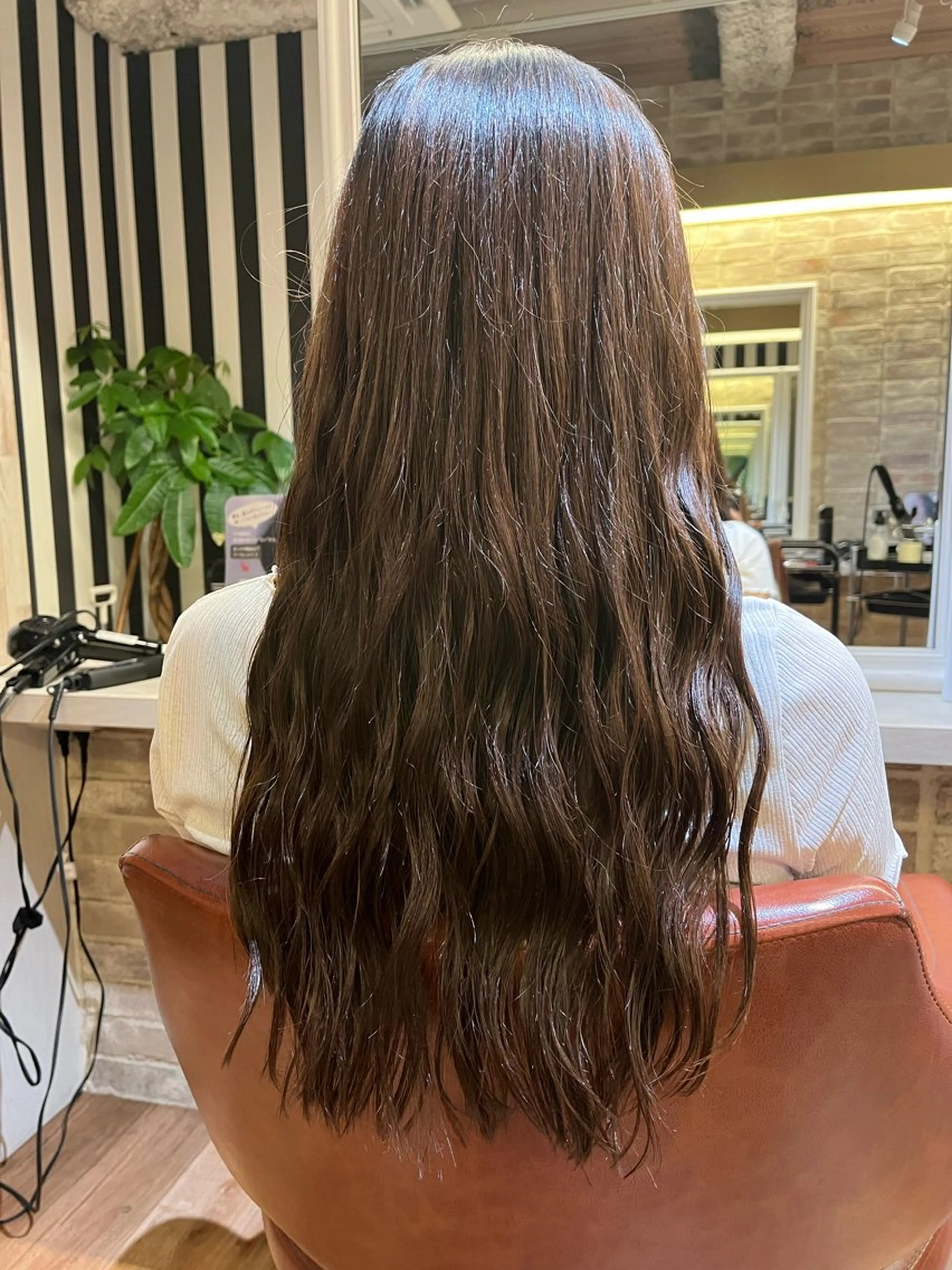 ロング カット 正司 奈瑠美のヘアスタイル