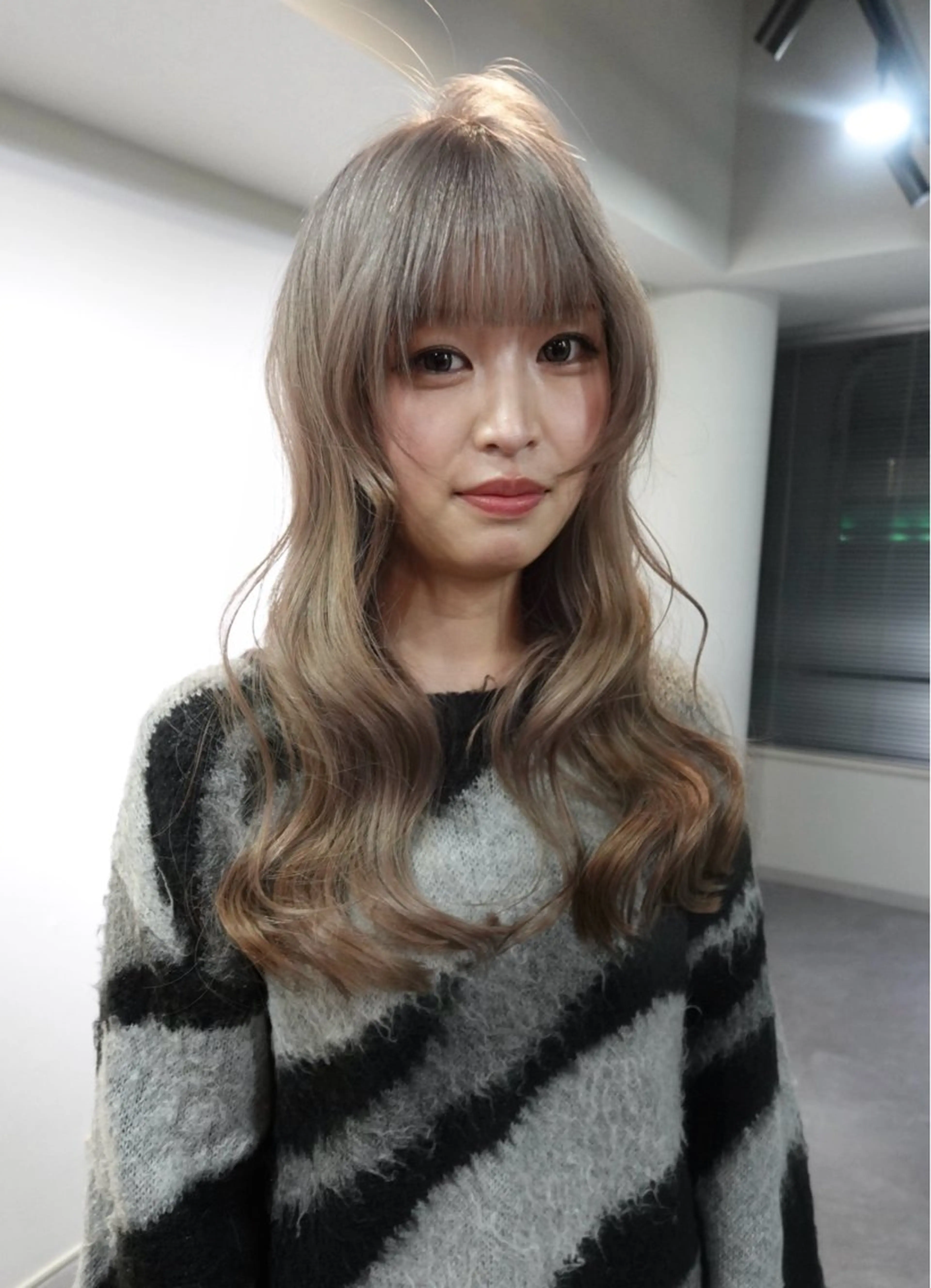 ロング カラー ヘアアレンジ ヘアカラー 🌈【🎀ヘアデザイ ナー🎀】✨ノン✨のヘアスタイル