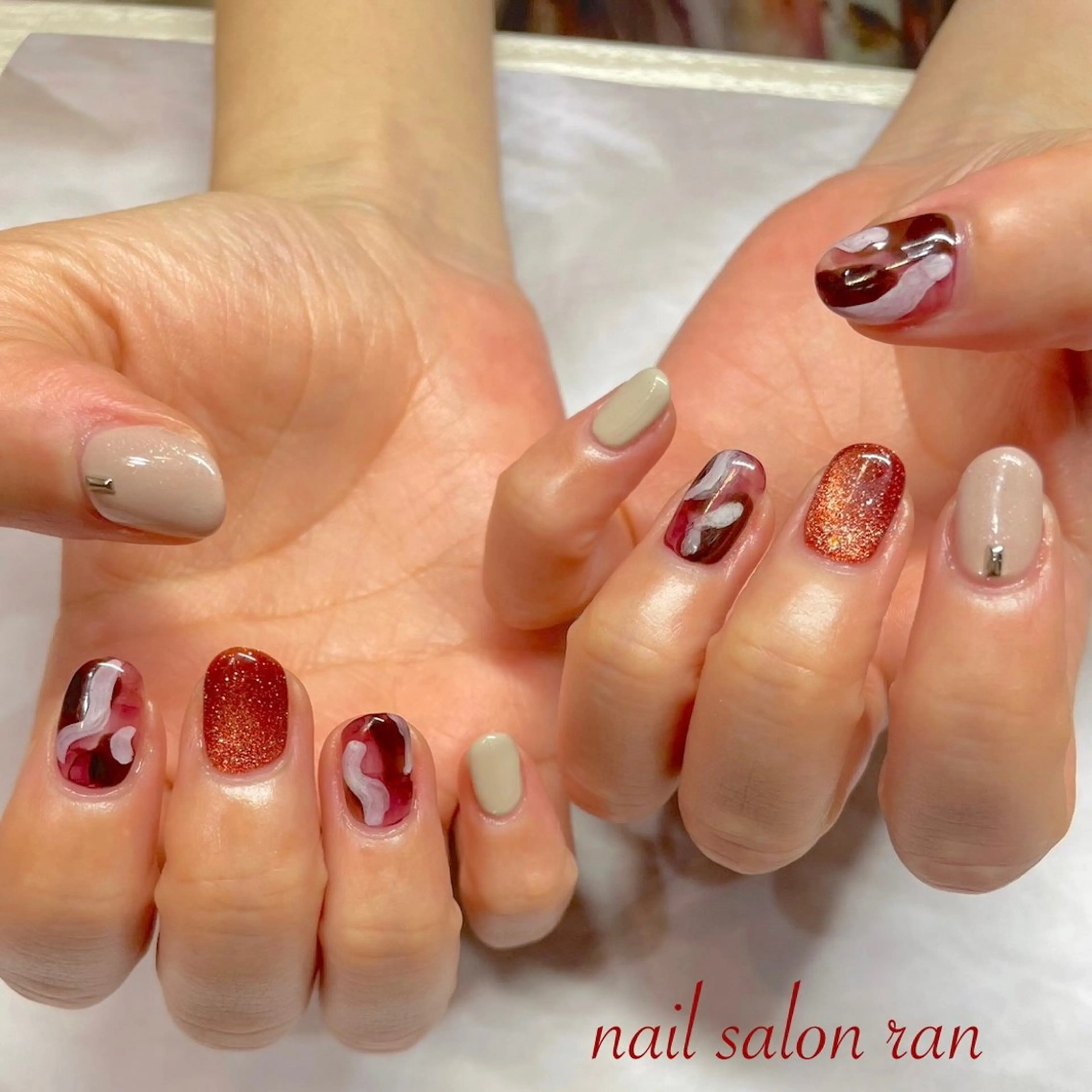 ネイル ニュアンスネイル nailsalon ranのネイルデザイン