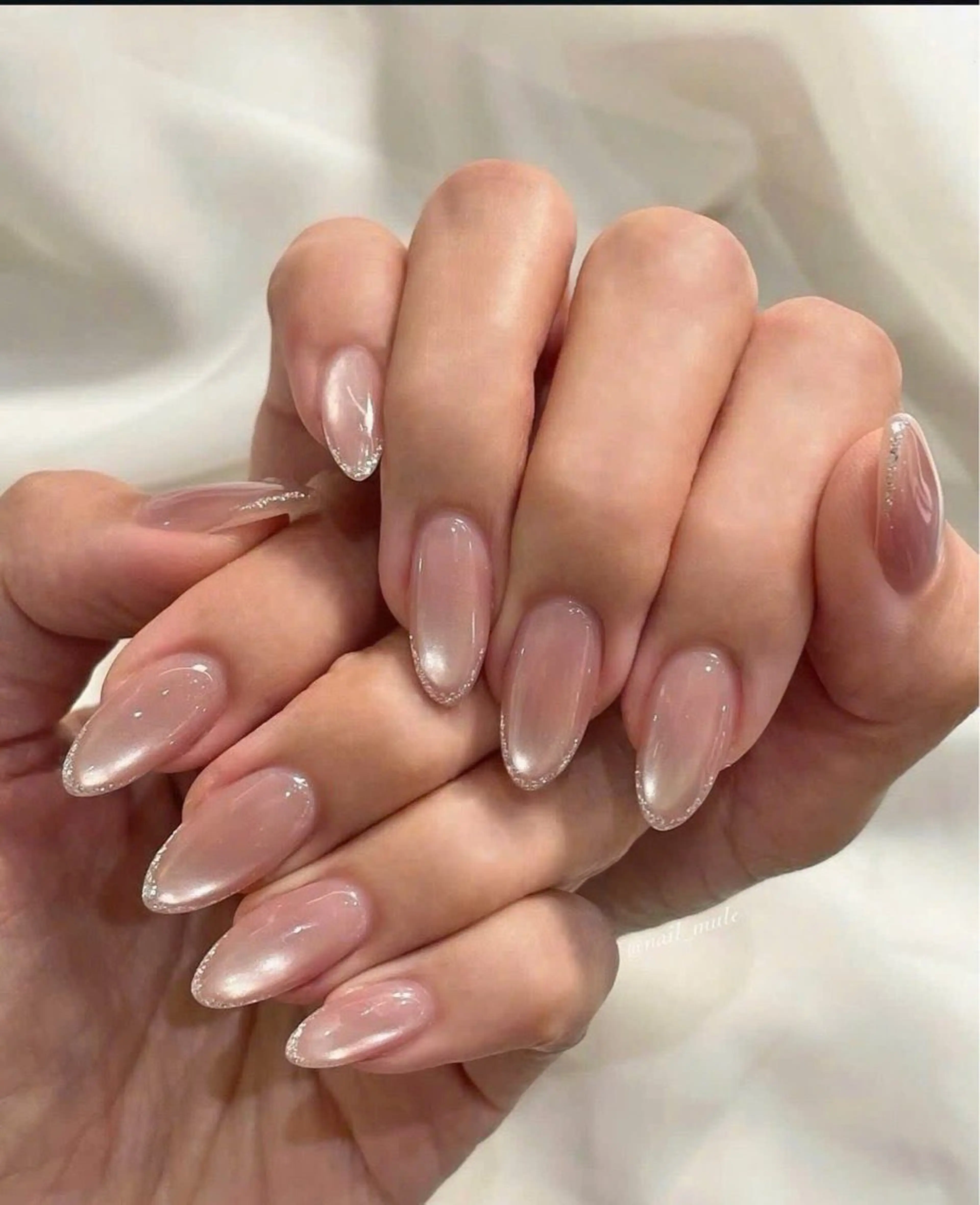 ネイル LETHI LINHのネイルデザイン