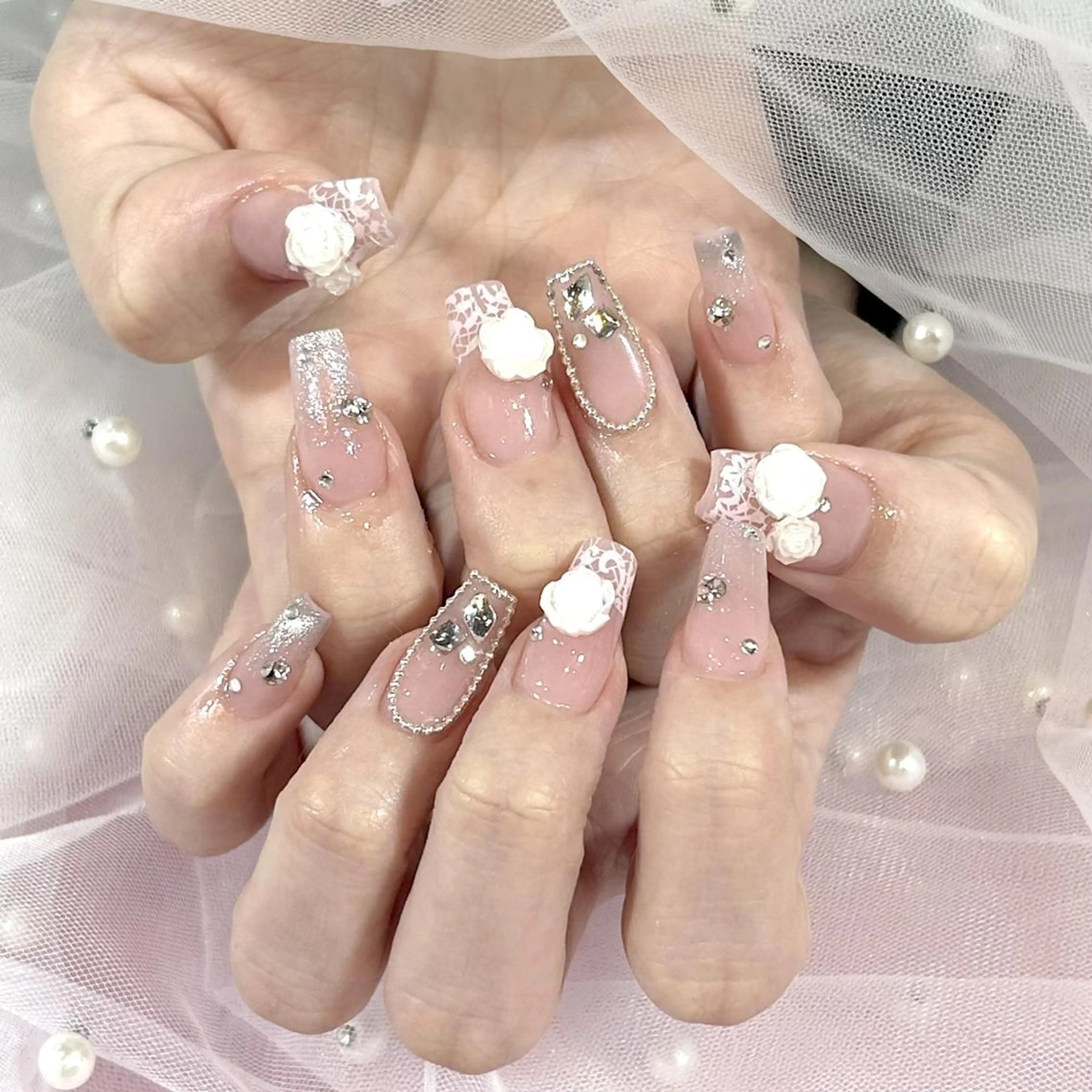 ネイル ２アイ＆ネイルサロン リスブラン銀座新富町のマツエク・マツパデザイン