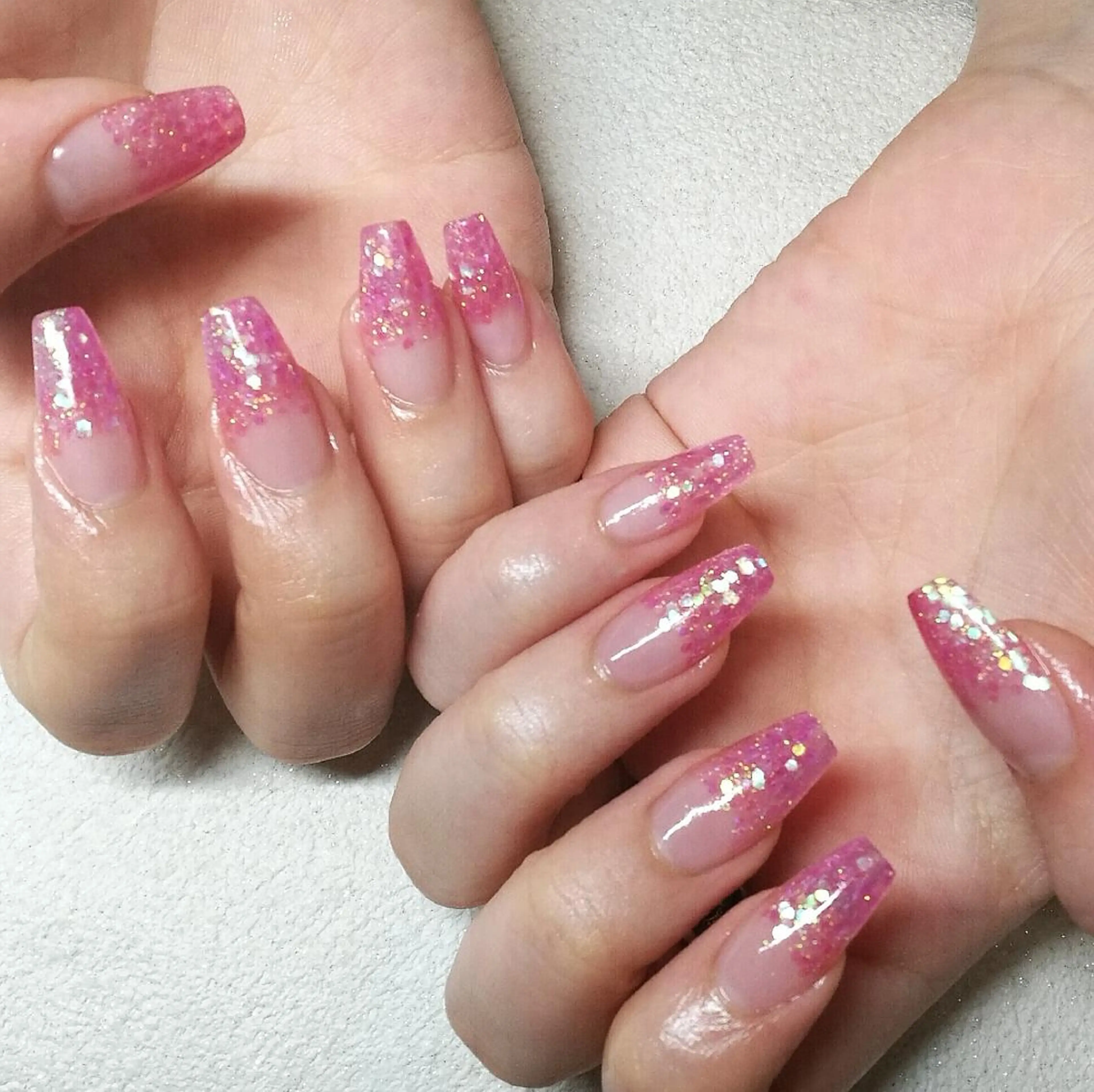 ネイル ホログラムネイル private nailsalonのネイルデザイン