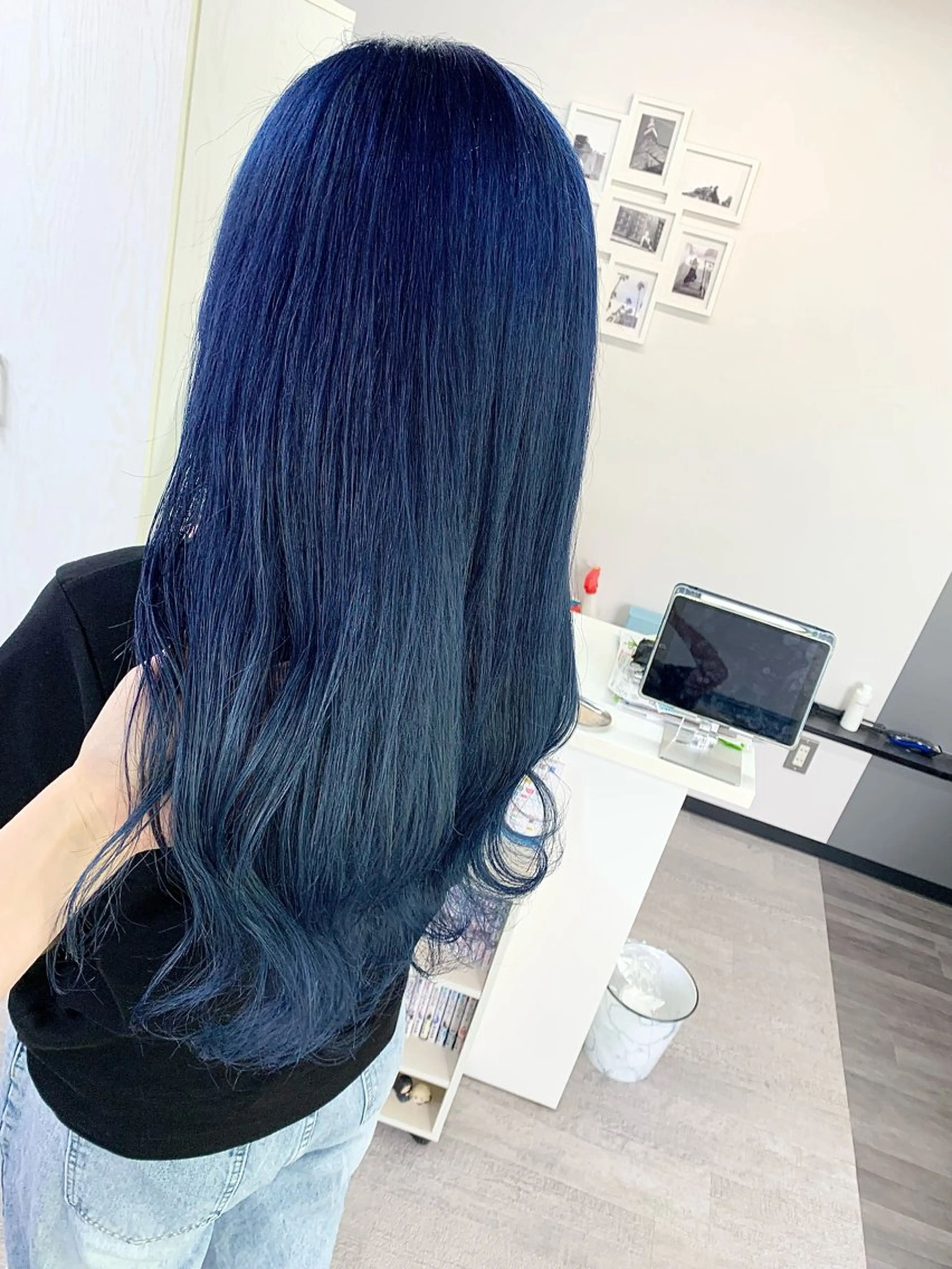 ロング カラー 坂井 水菜美のヘアスタイル