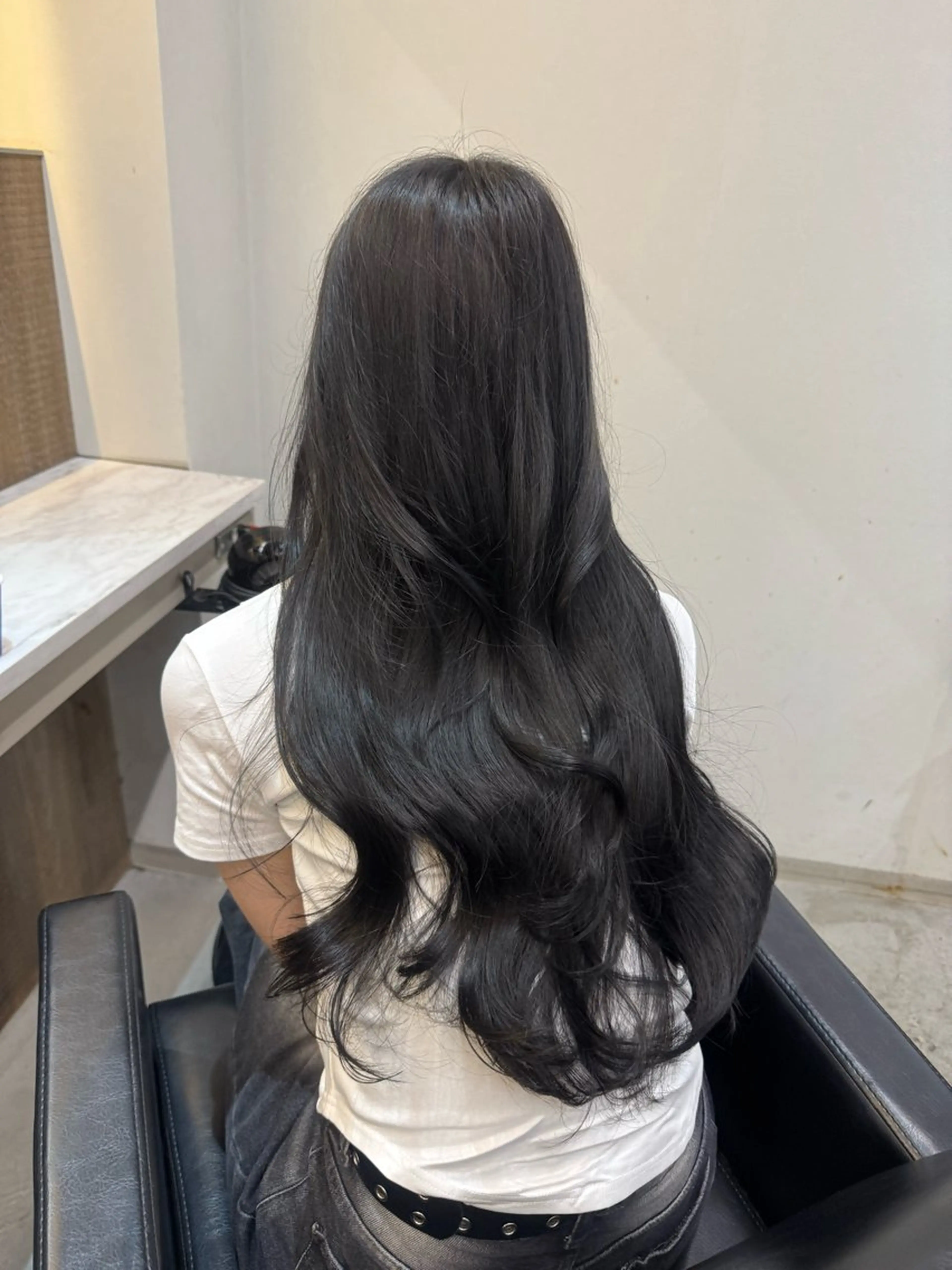 ロング カラー 韓国ヘア🇰🇷 YUKINAのヘアスタイル