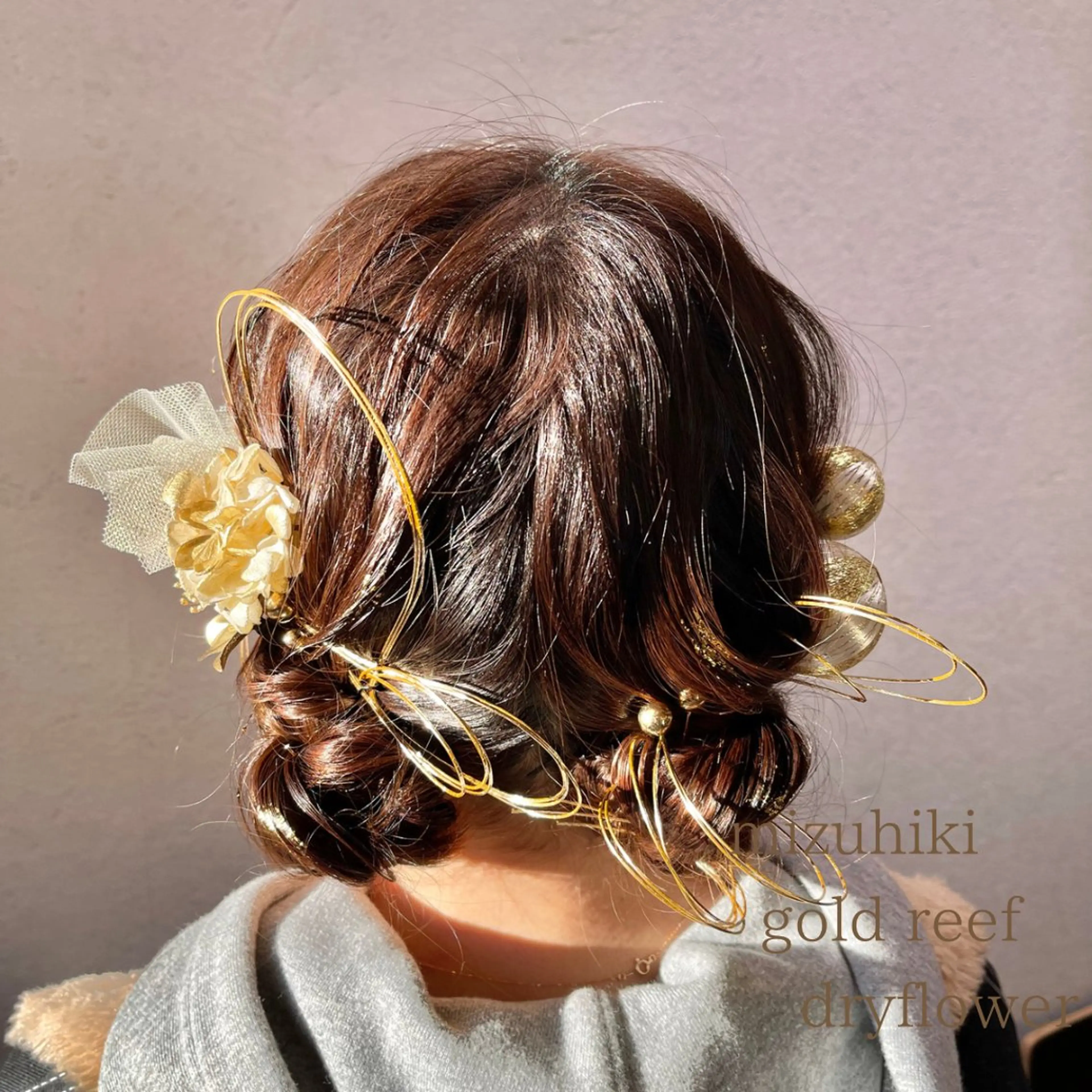 ミディアム ヘアアレンジ 結婚式・ブライダル デート 卒業式のヘアスタイル ヘアセット charm《銀座》 ヘアセット/縮毛矯正のヘアスタイル