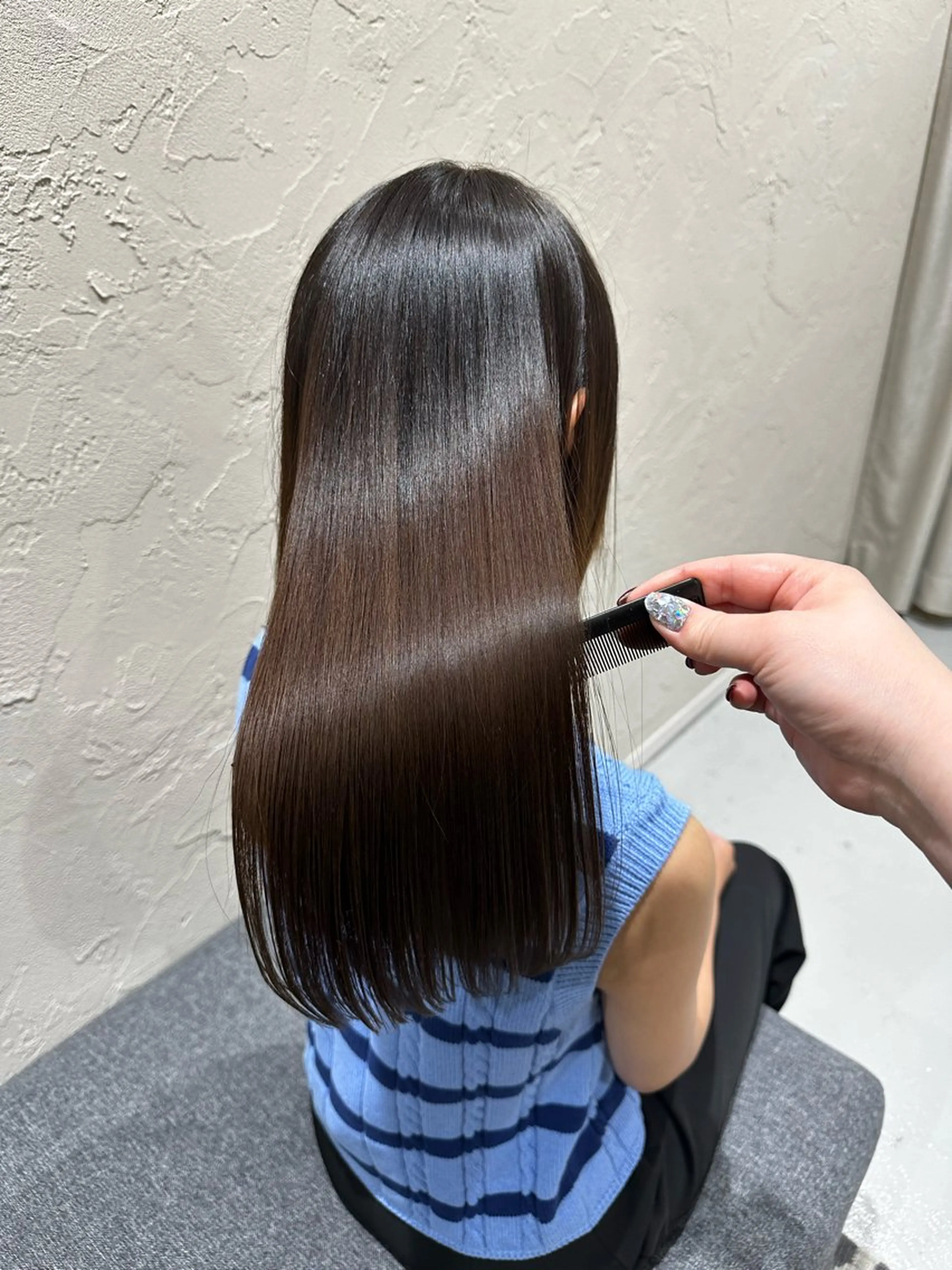 ロング カラー カット ヘアカラー トリートメント 【髪質改善】 夏目結以のヘアスタイル