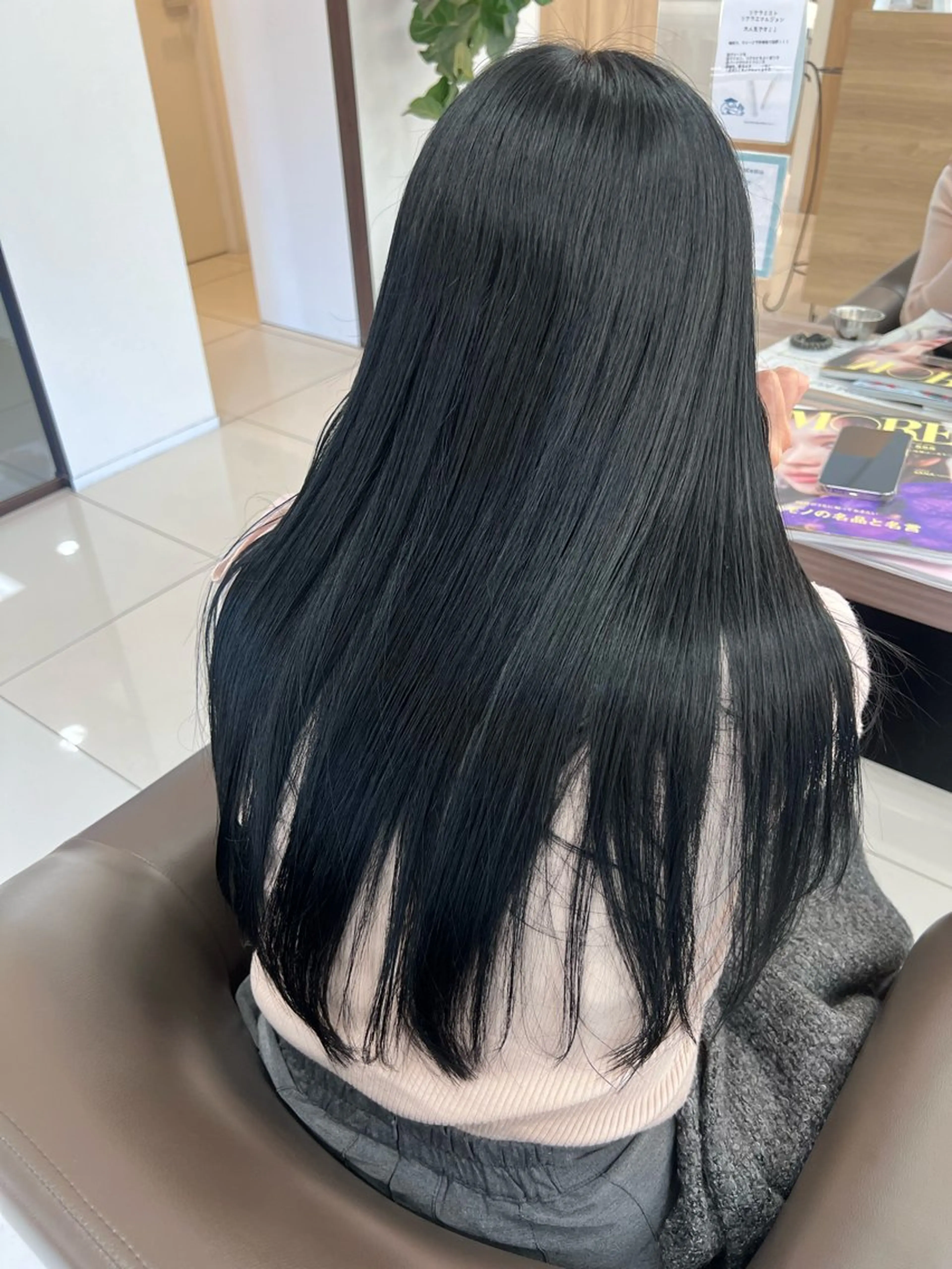 【学生、就活生の方オススメ✨】暗染めワンカラー🖤🟤の写真