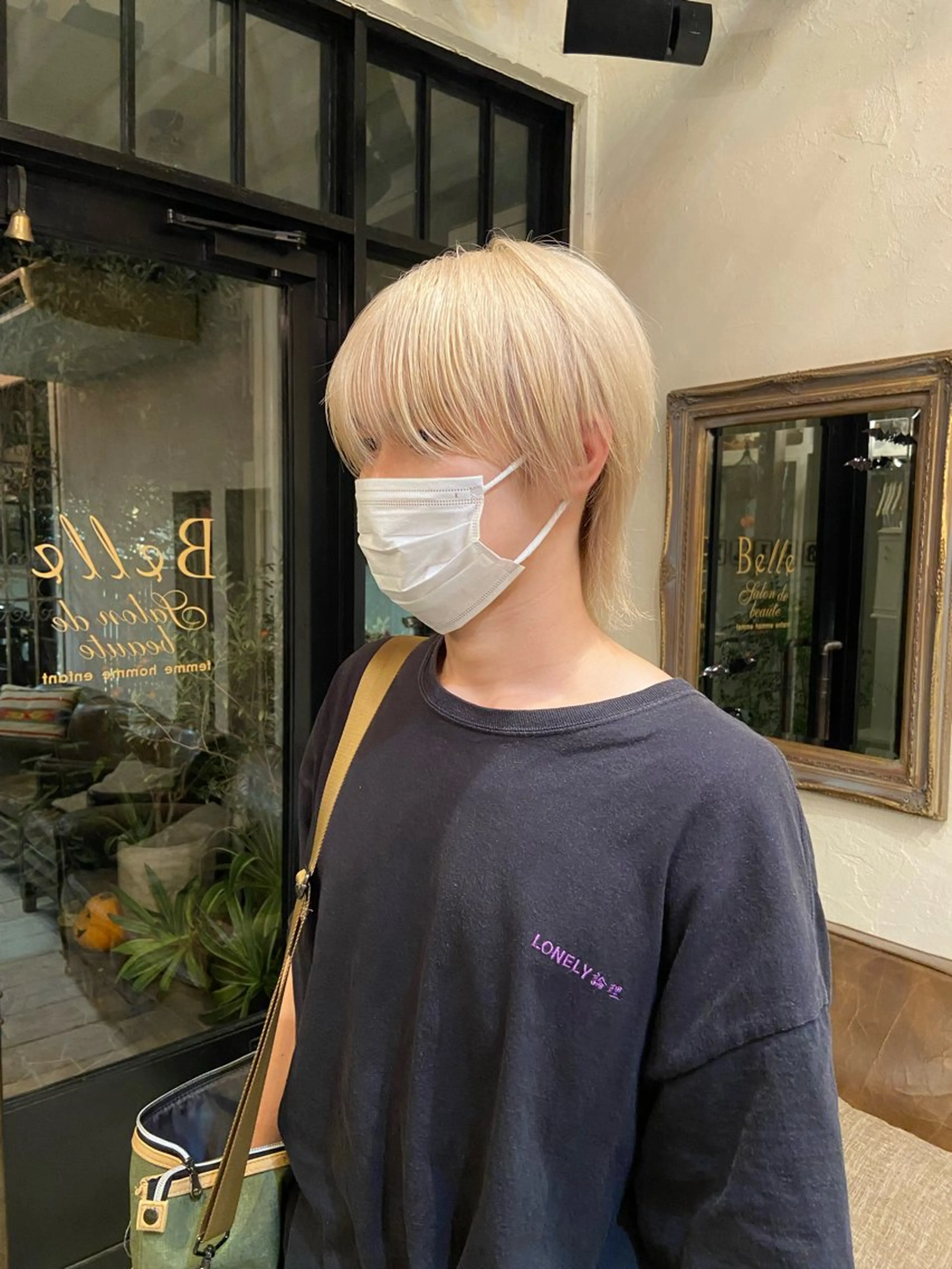 カラー ブリーチ ブロンド ホワイトブロンド ダメージレス美容師 🌱水島侑理のヘアスタイル