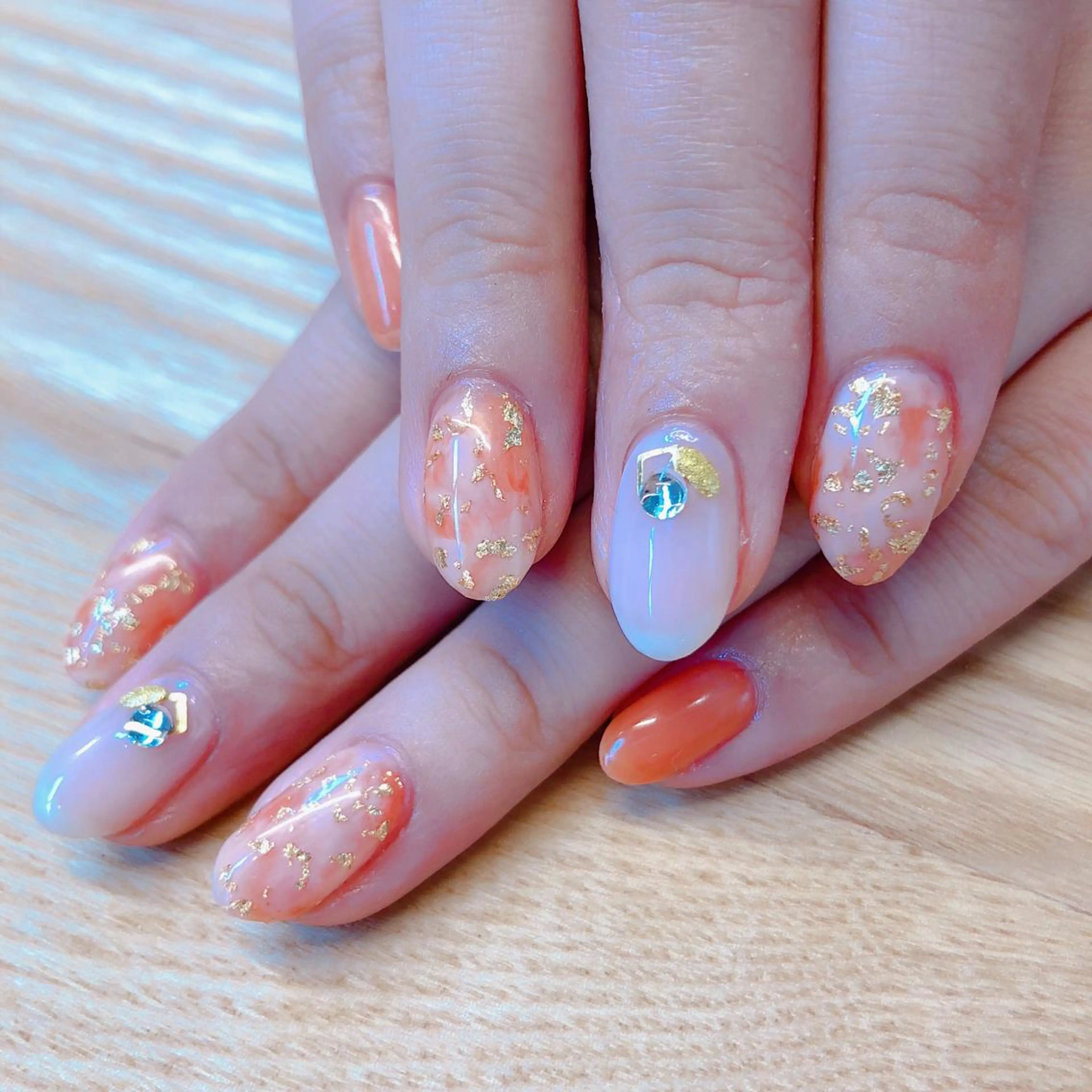 ネイル ハンドネイル alloy nailのネイルデザイン