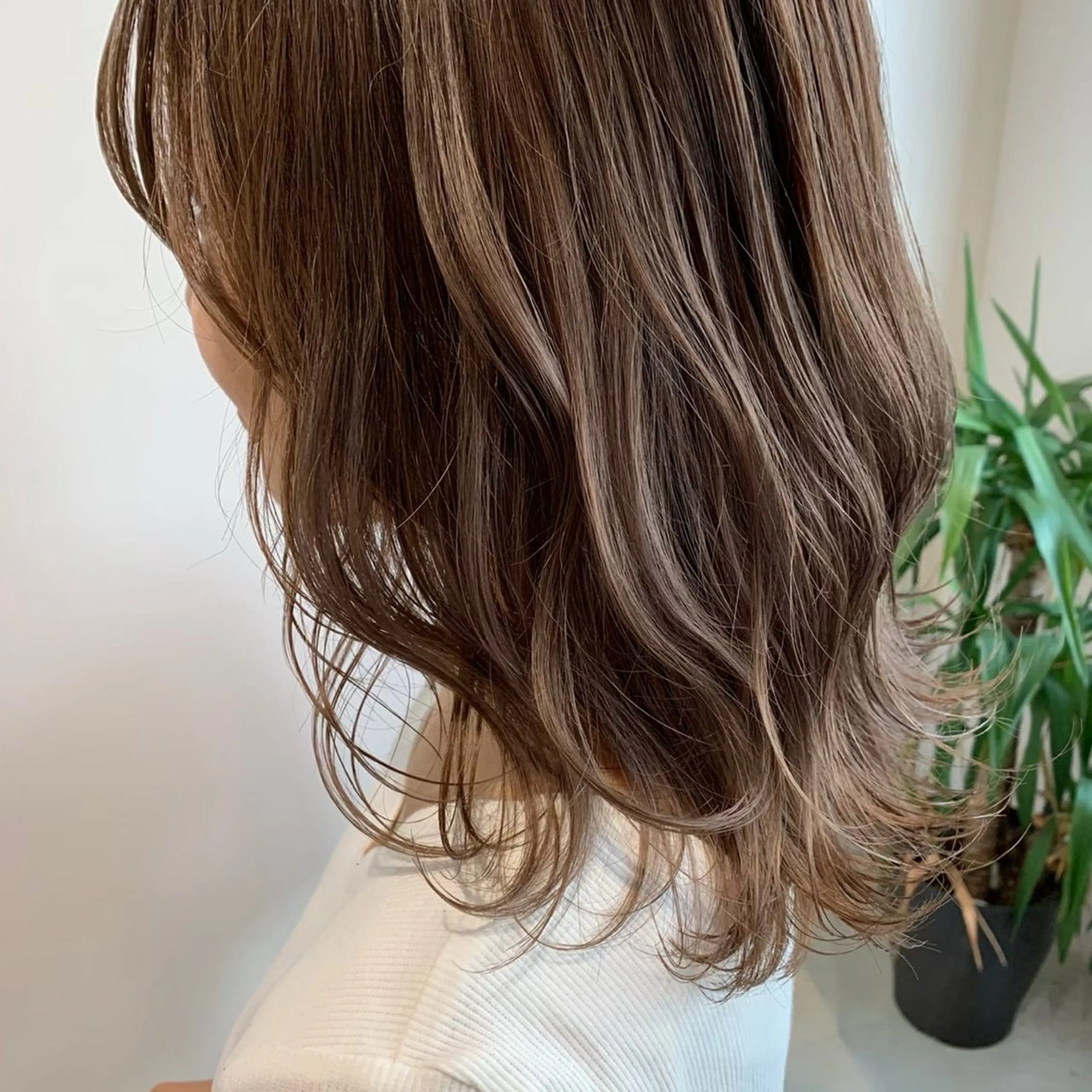 ミディアム カラー ★透明感カラー★ ayaka🌹のヘアスタイル