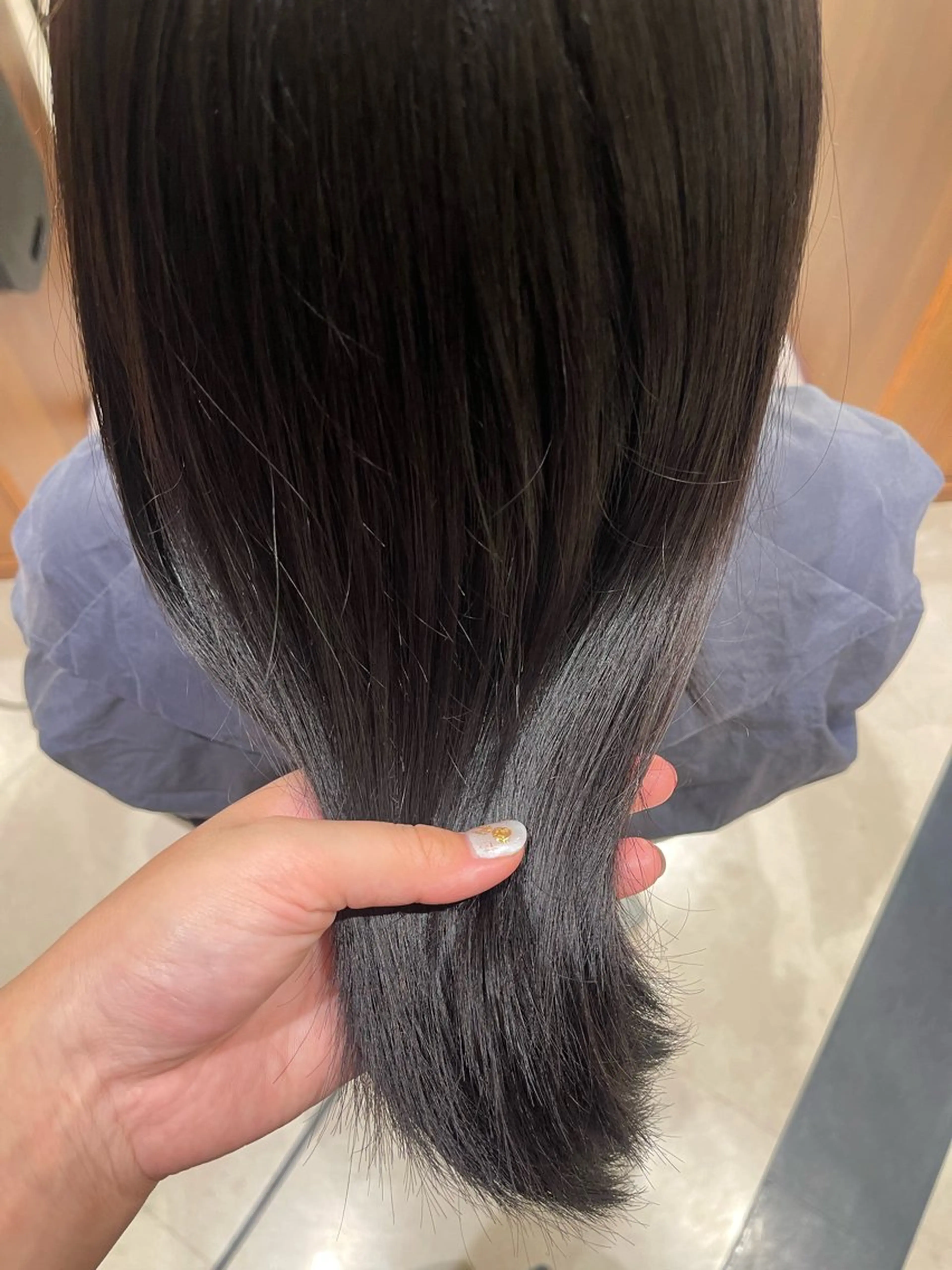 セミロング カラー 黒髪 ブルーカラー モデル様募集中🐹 わかなのヘアスタイル