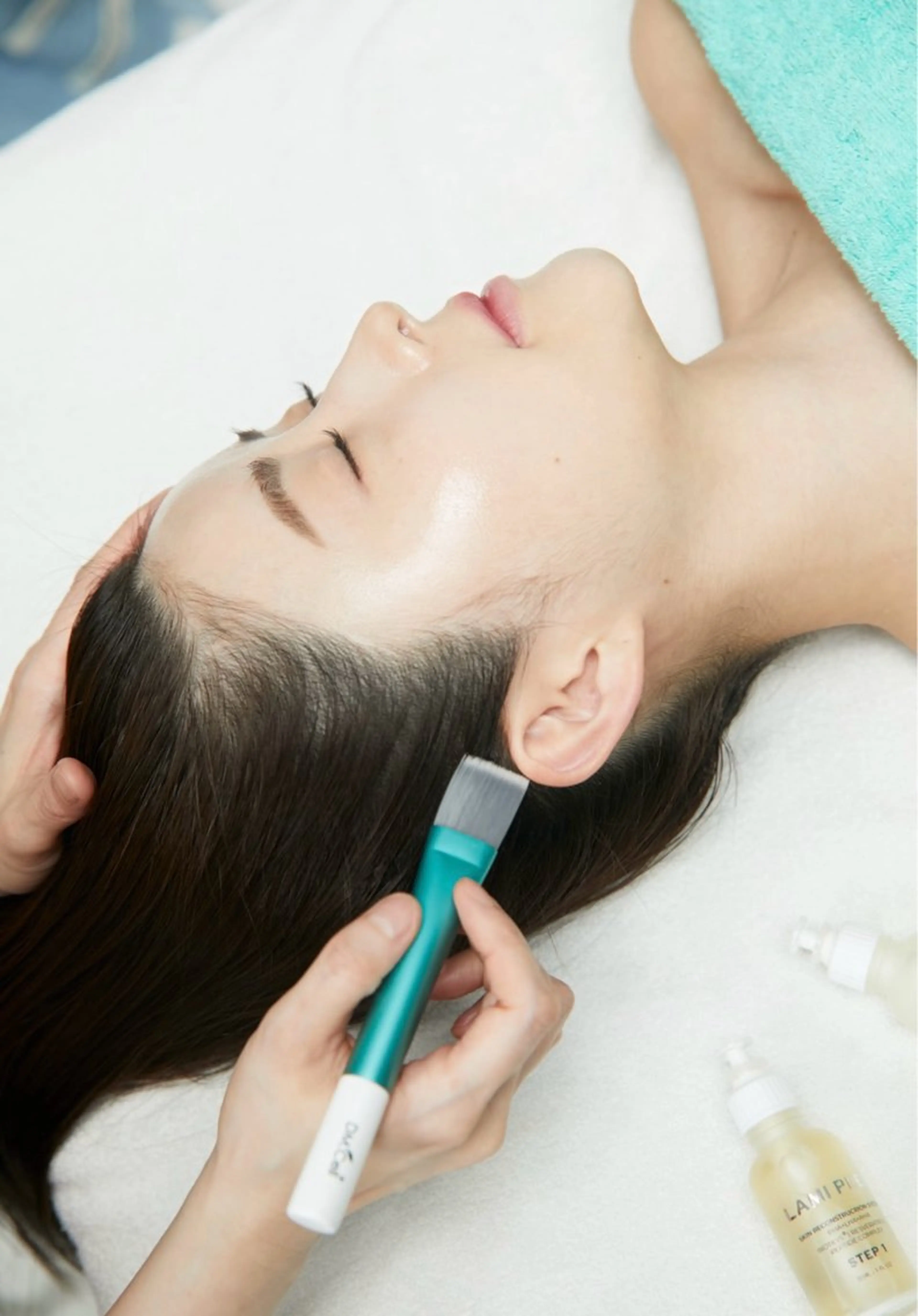 【韓国美容】ラミネーションピーリング"ハイドロジェリー付き"業界初‼️ペプチド肌育✖️小顔効果♡憧れの艶肌に◎の写真