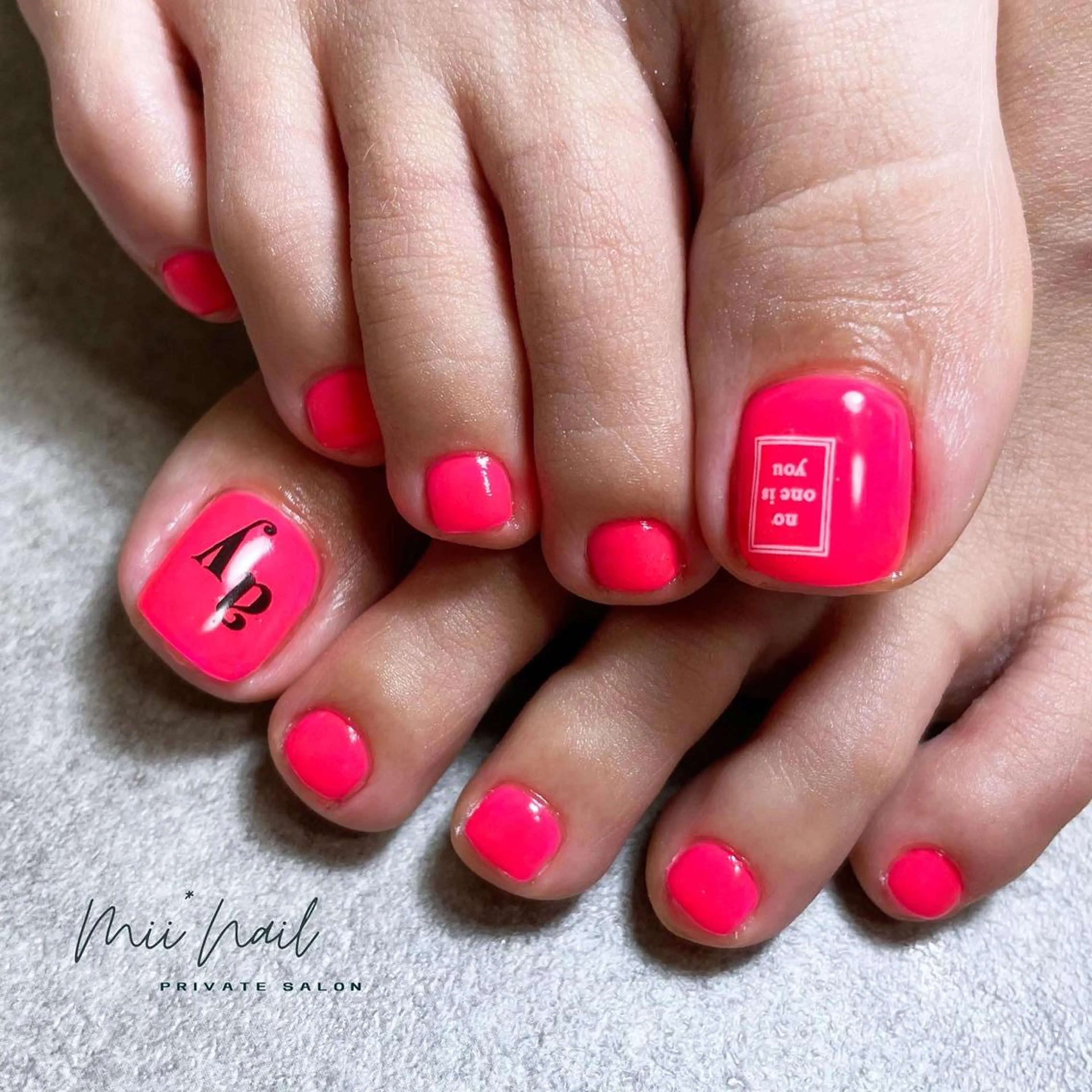 ネイル フットネイル MII*NAIL／ 美フォルムsalonのネイルデザイン