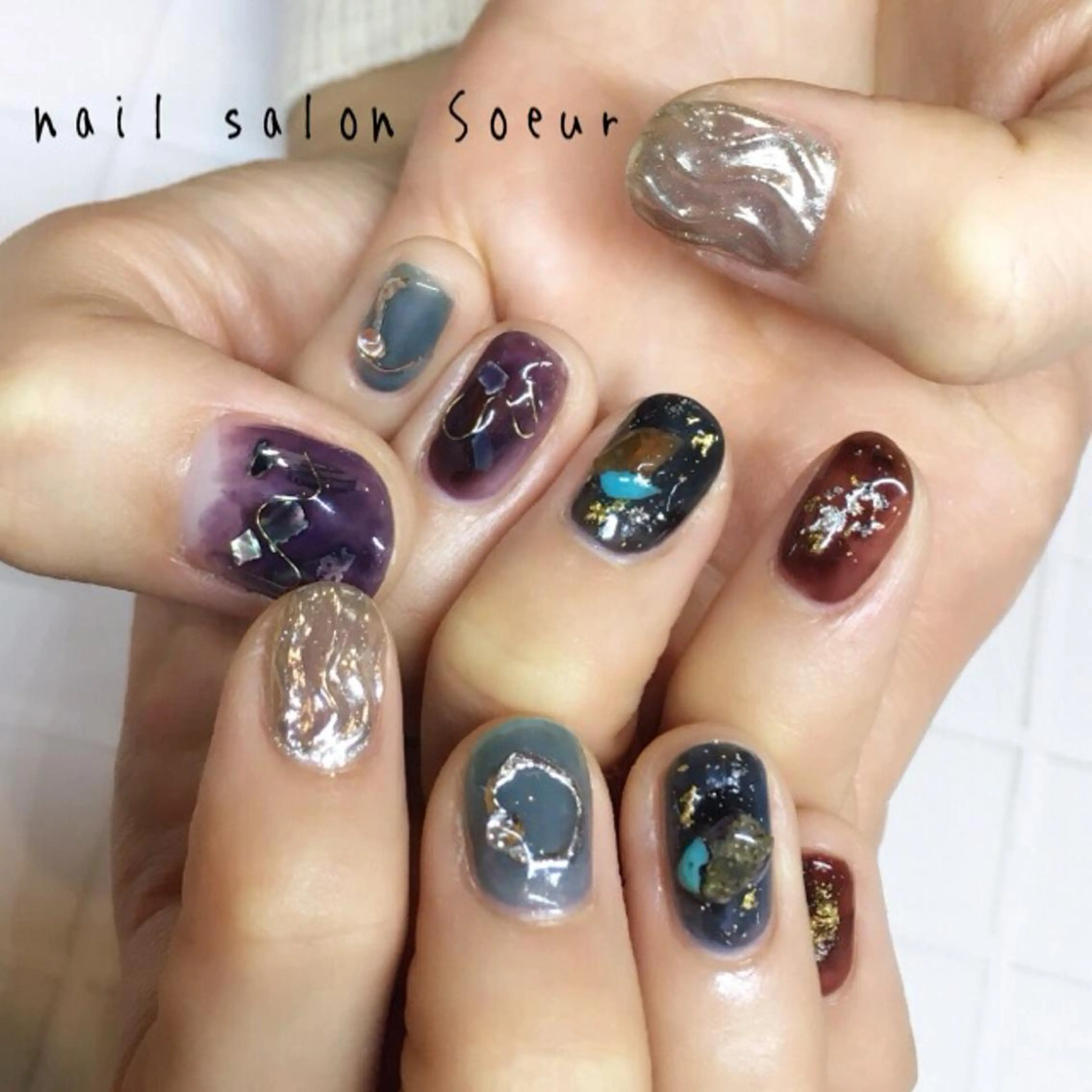 ネイル アートネイル ブラウン ジェルネイル ミラーネイル ニュアンスネイル ハンドネイル nail salon Soeurのネイルデザイン