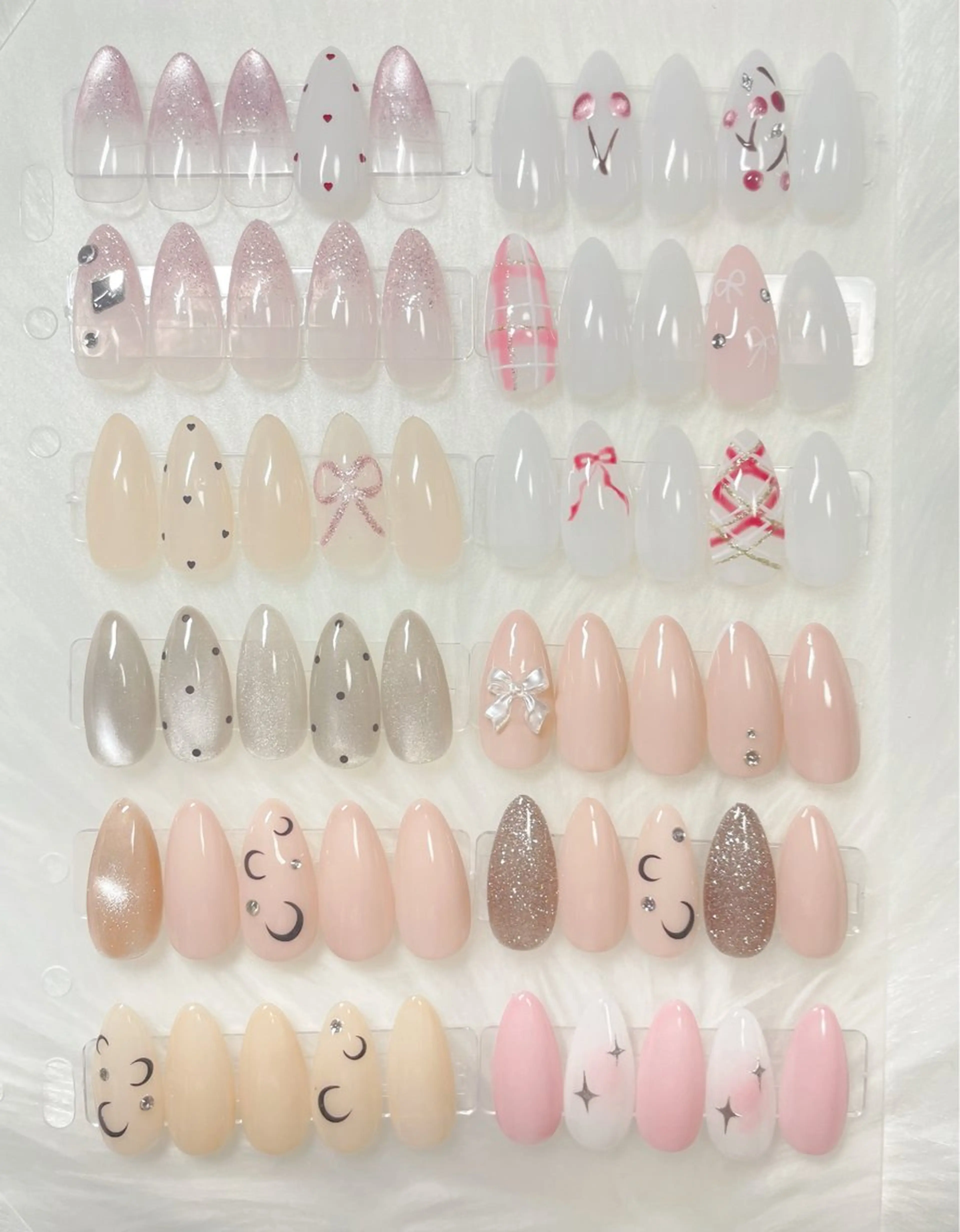 定額ネイル(ちょい盛りコース)※オフ無しの写真