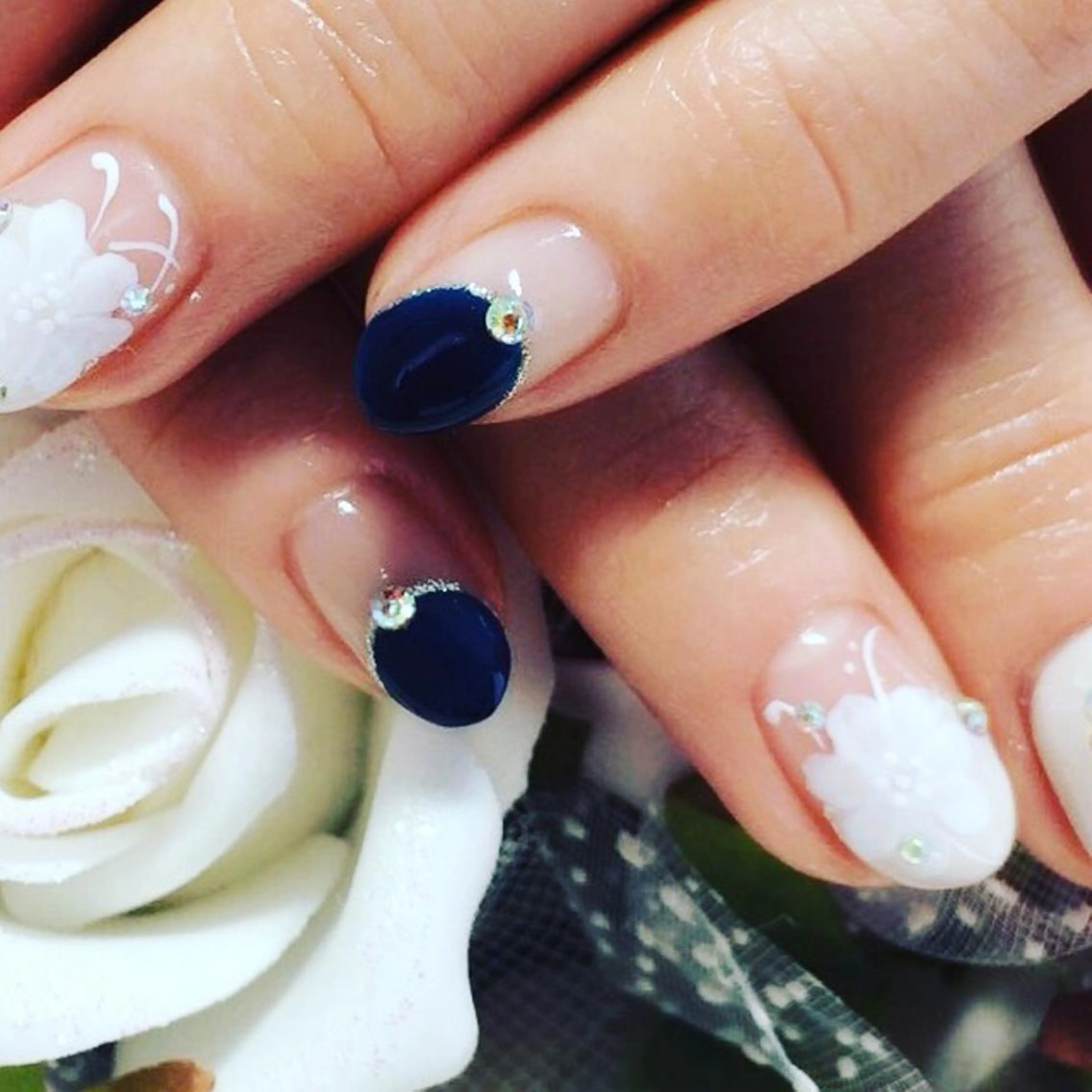 ネイル アートネイル トータルビューティー CQのネイルデザイン