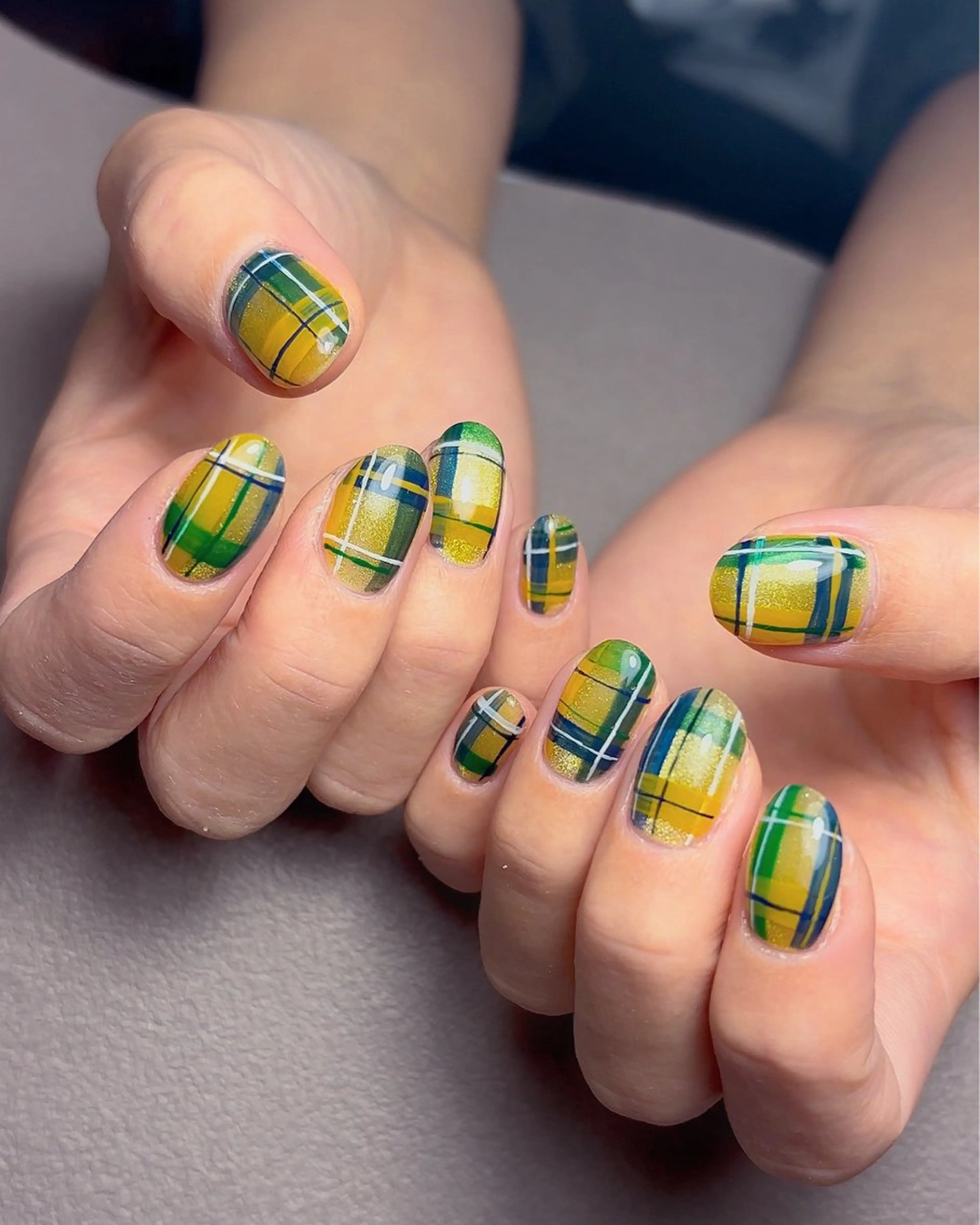 ネイル Blushオーナー Shiinaのネイルデザイン