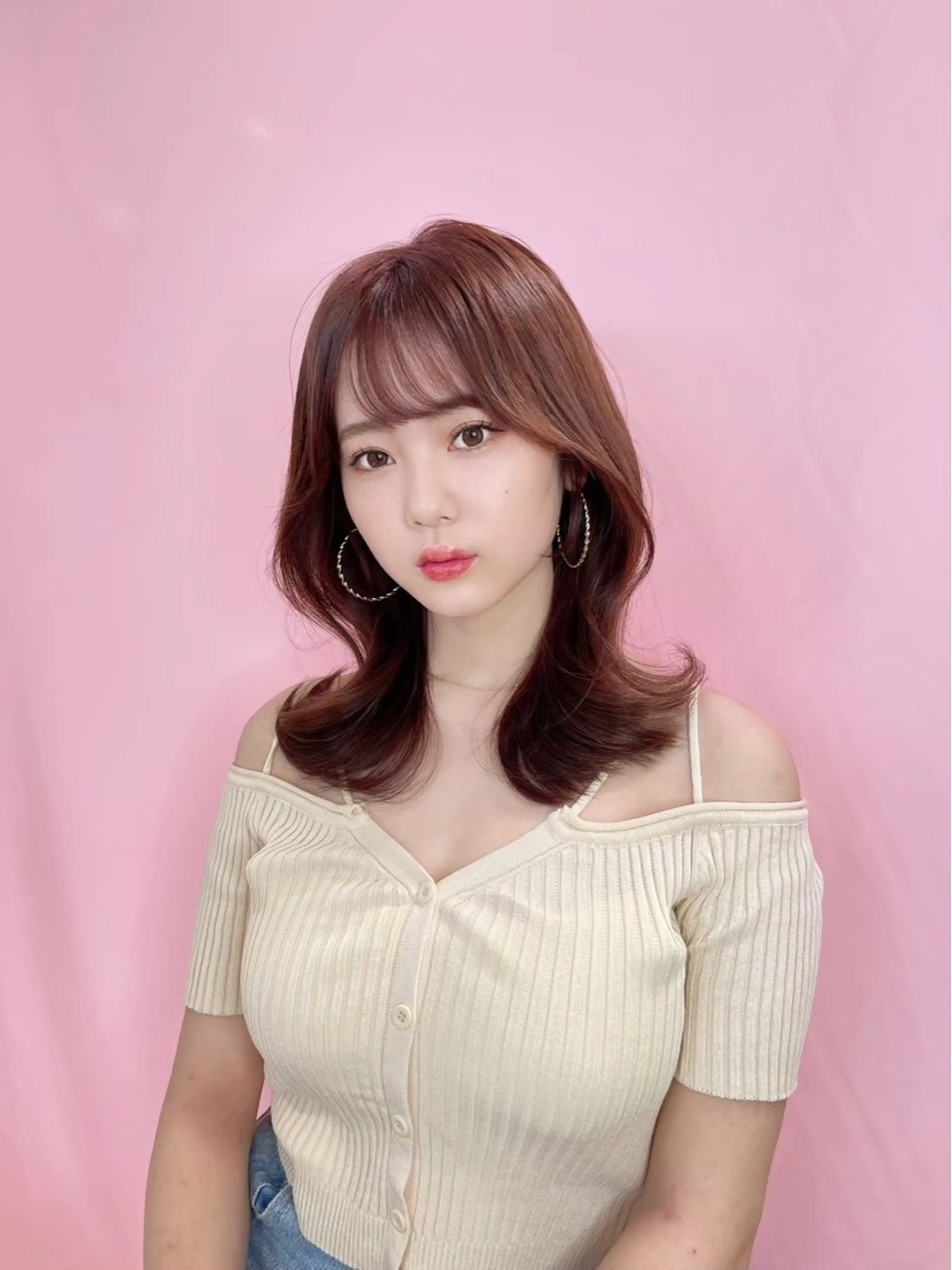 ミディアム 女性らしいモテヘア 韓国ヘアhikariのヘアスタイル