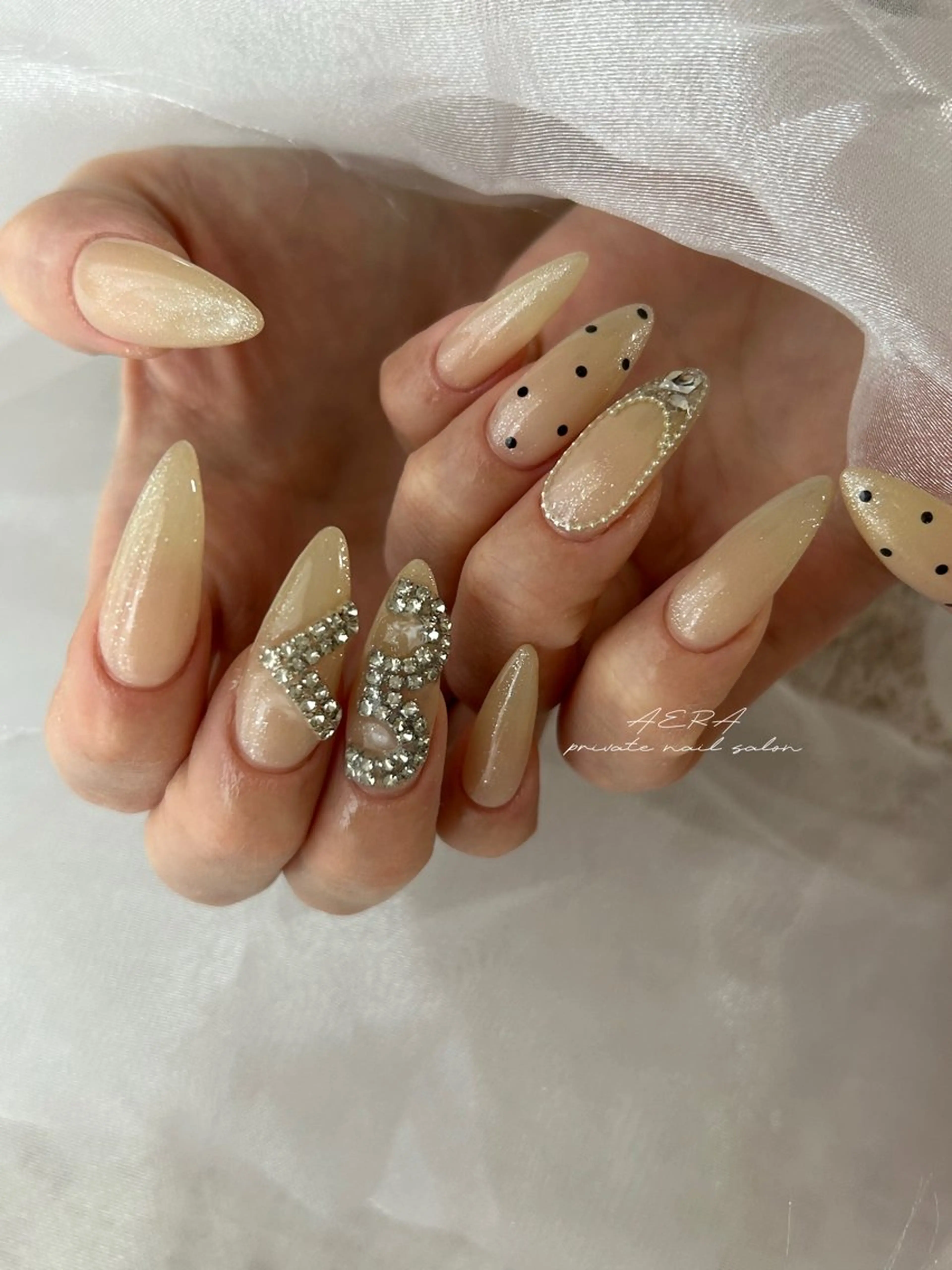 ネイル AERA nail shino🐱⸝꙳のネイルデザイン