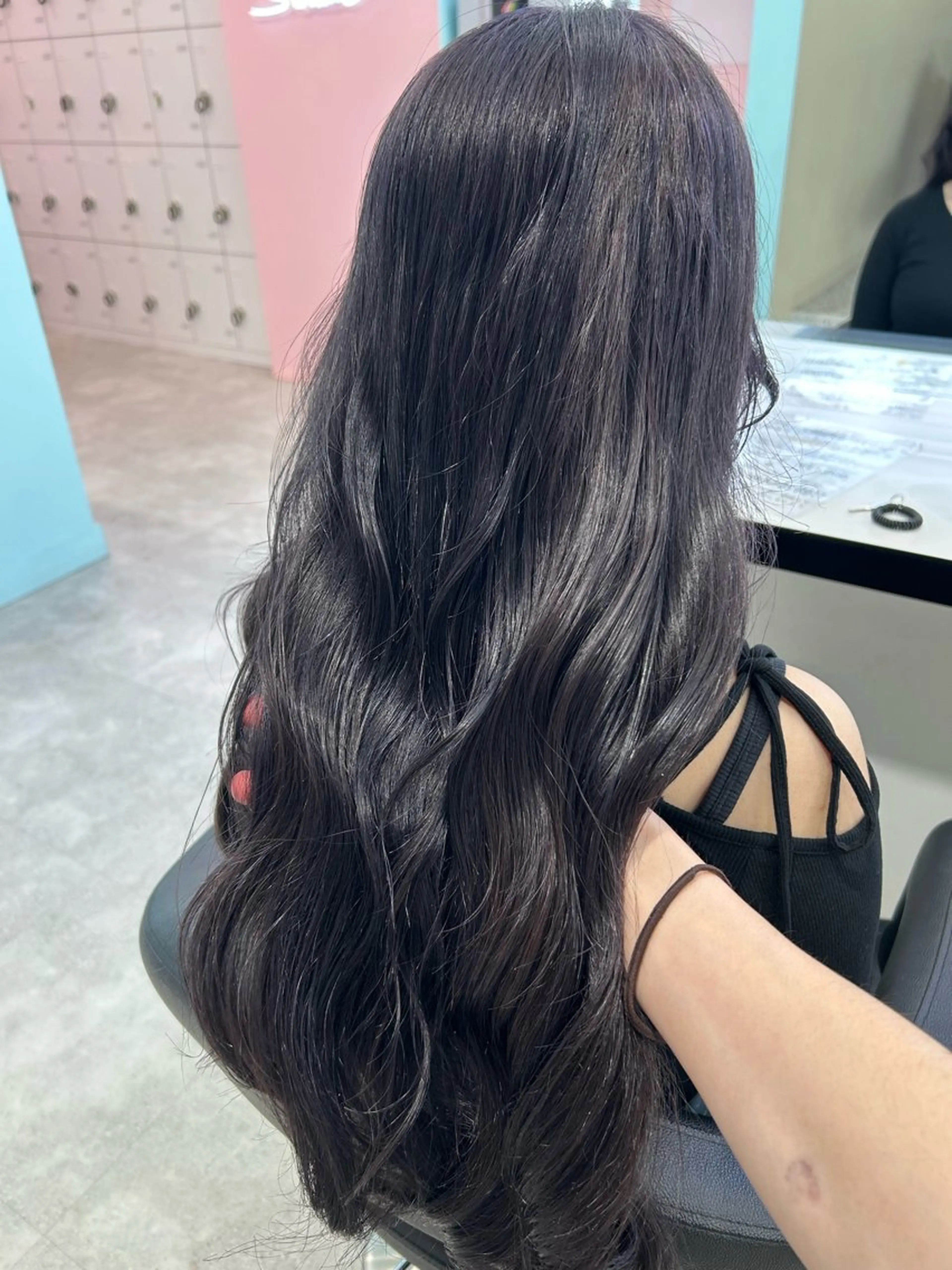 ロング カラー 履歴修正屋さん／ ブロンド／ホワイトのヘアスタイル