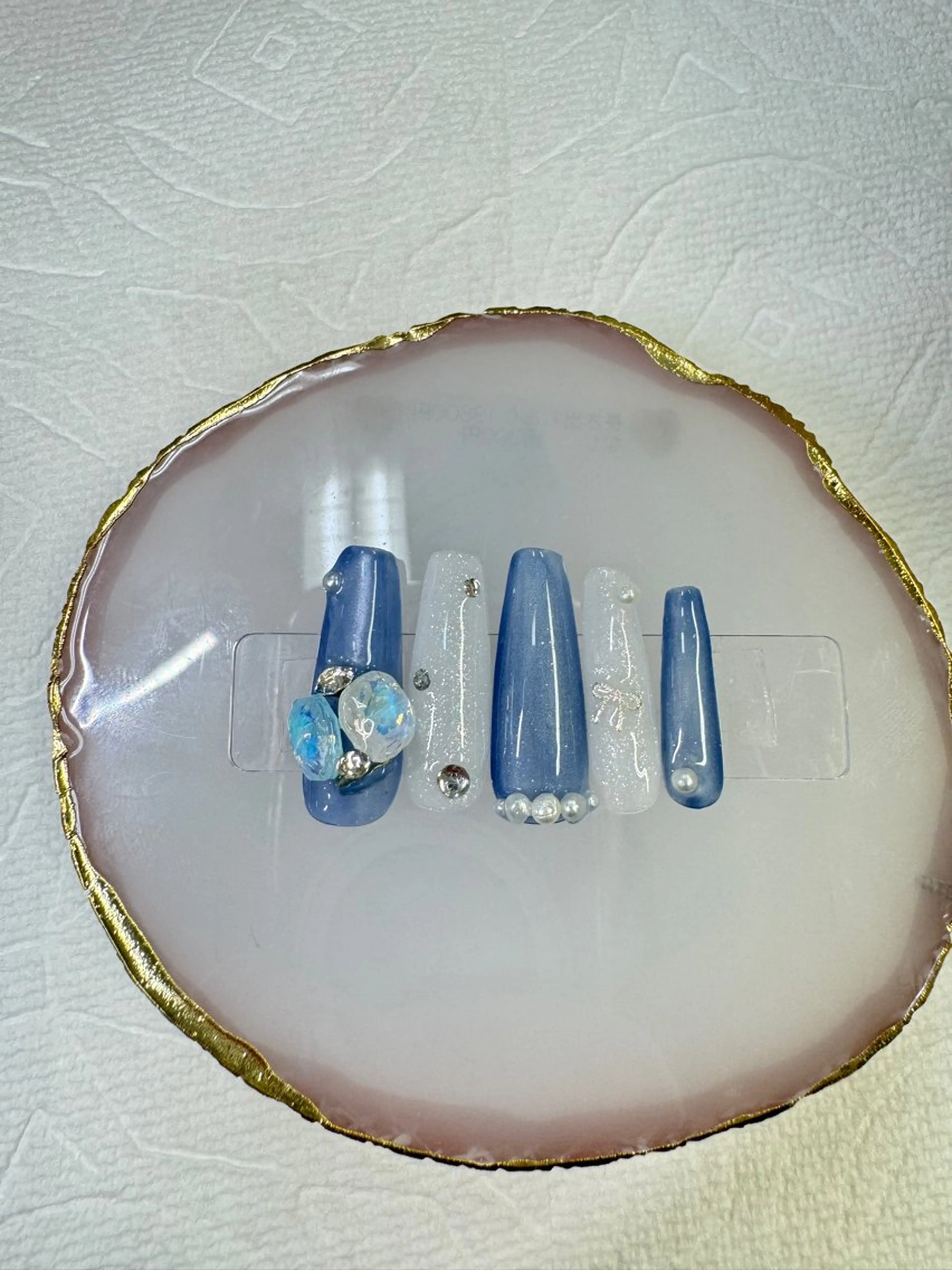 ネイル チークネイル フットネイル フレンチネイル ジェルネイル マグネットネイル Queeens nailのネイルデザイン