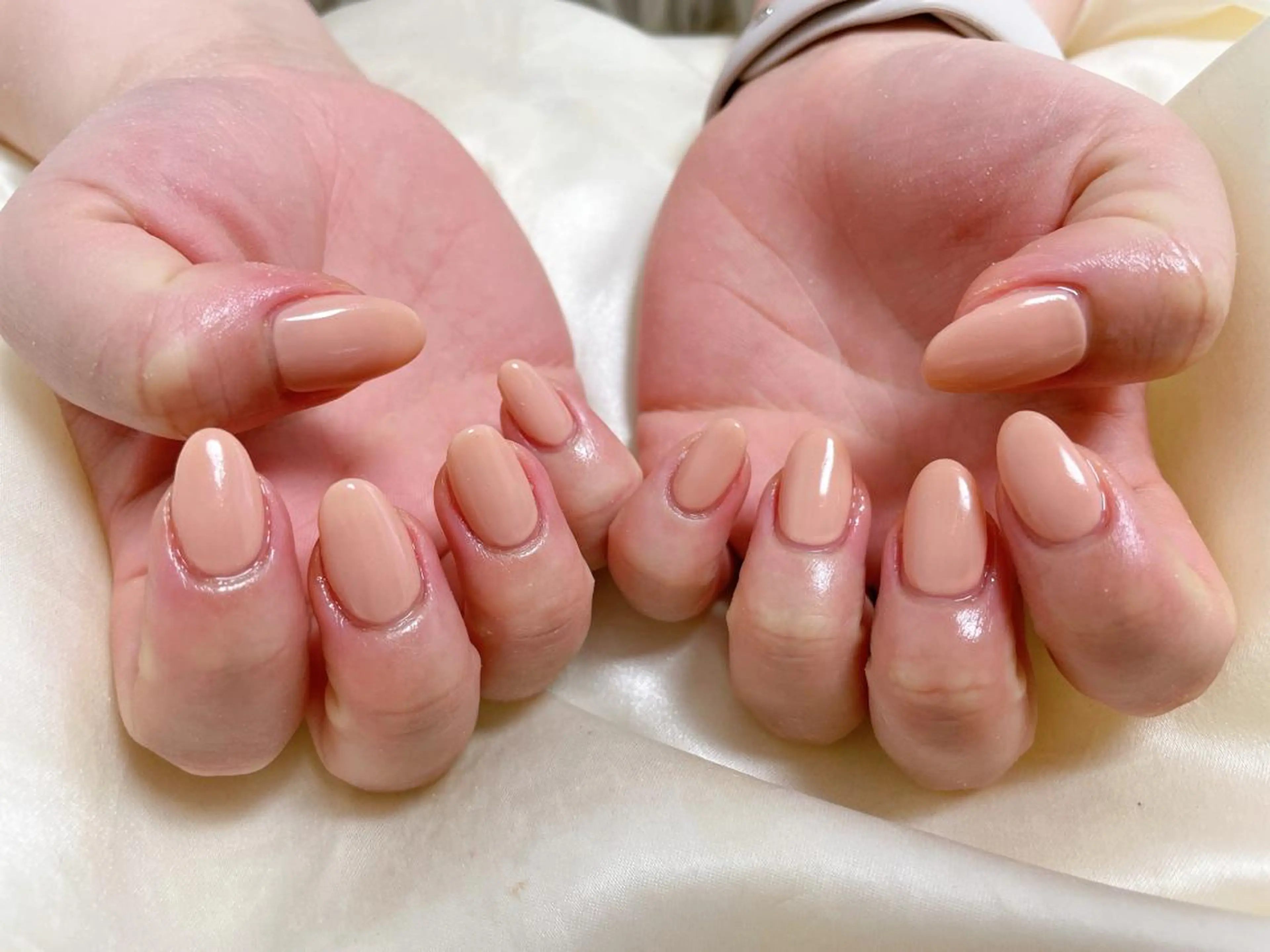 ネイル ワンカラーネイル ピンク mogunail &blowのネイルデザイン