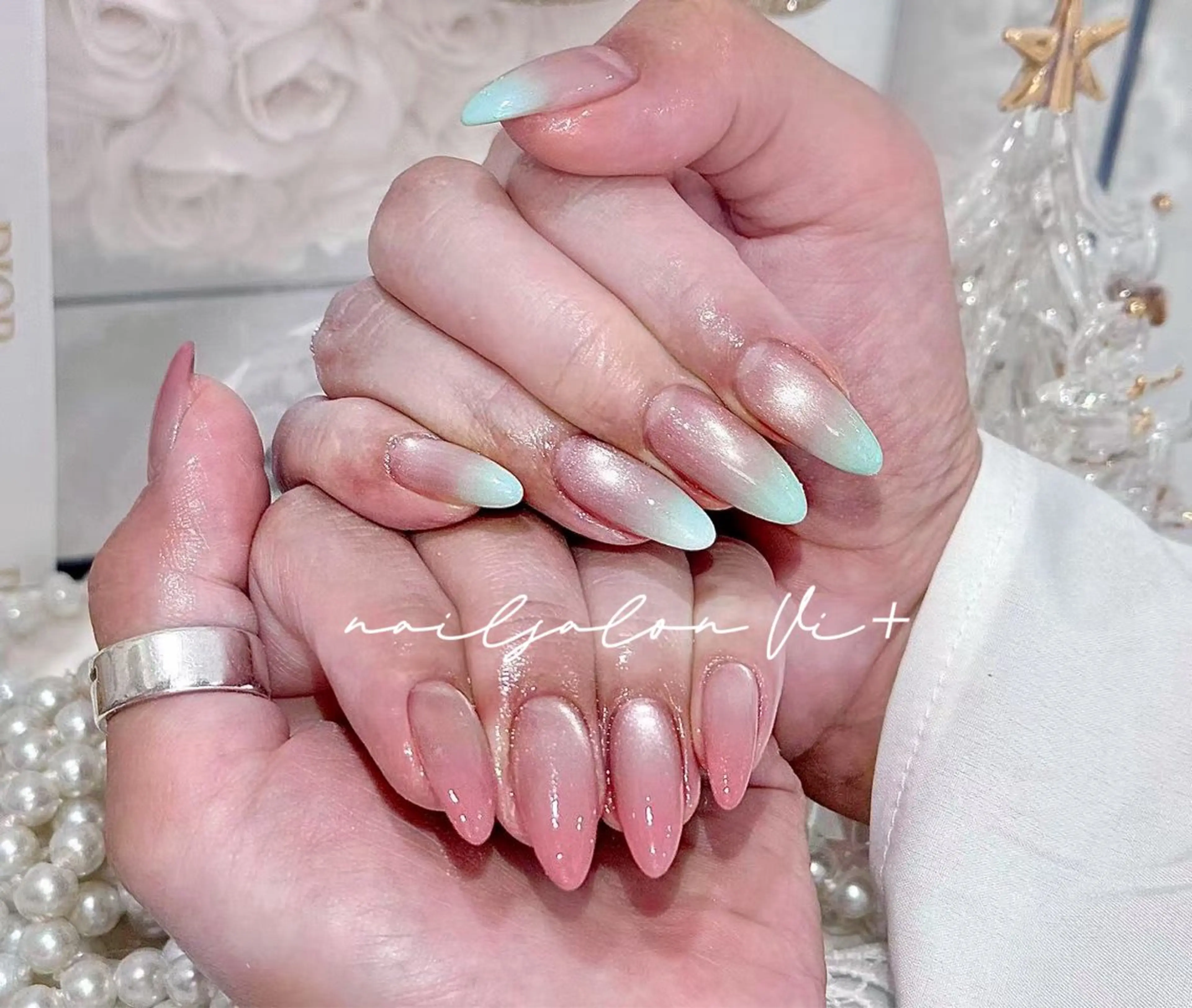 ネイル ✨Nailsalon Vi+✨のネイルデザイン