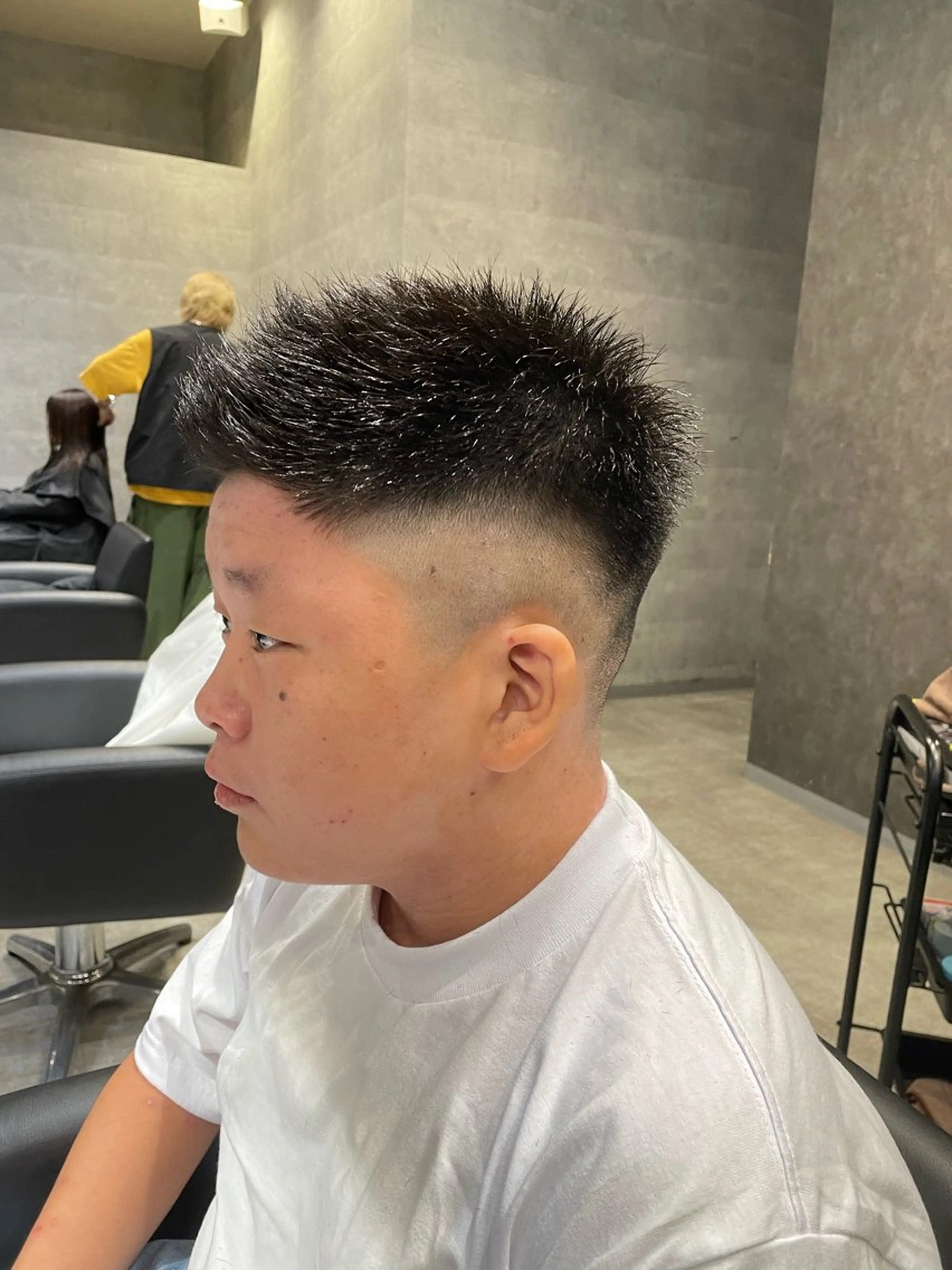 ショート メンズ フェードカット モヒカン カット _white鳳店/ TAKERUのヘアスタイル