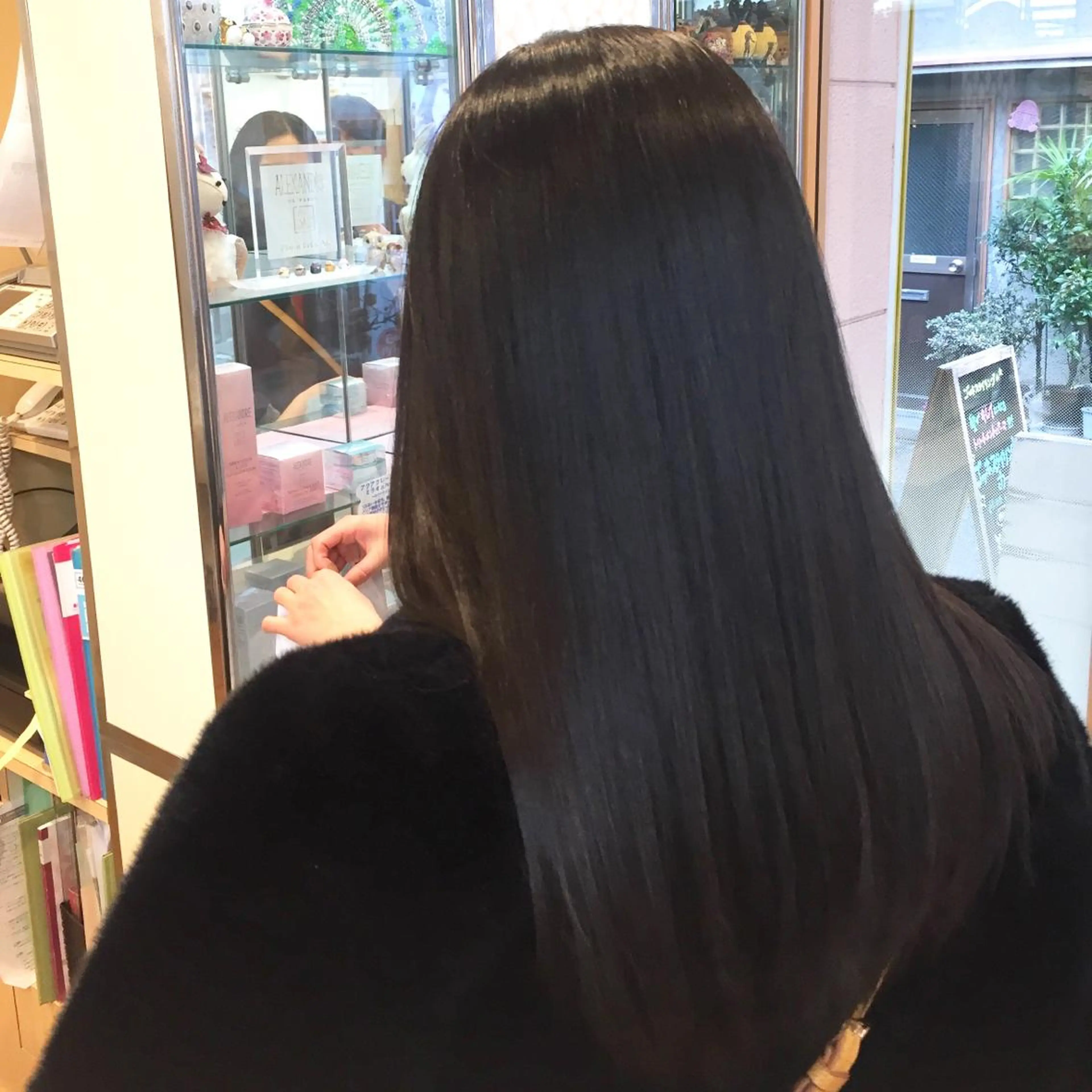 ロング トリートメント 縮毛矯正モデル募集中 美容室HATSUのヘアスタイル